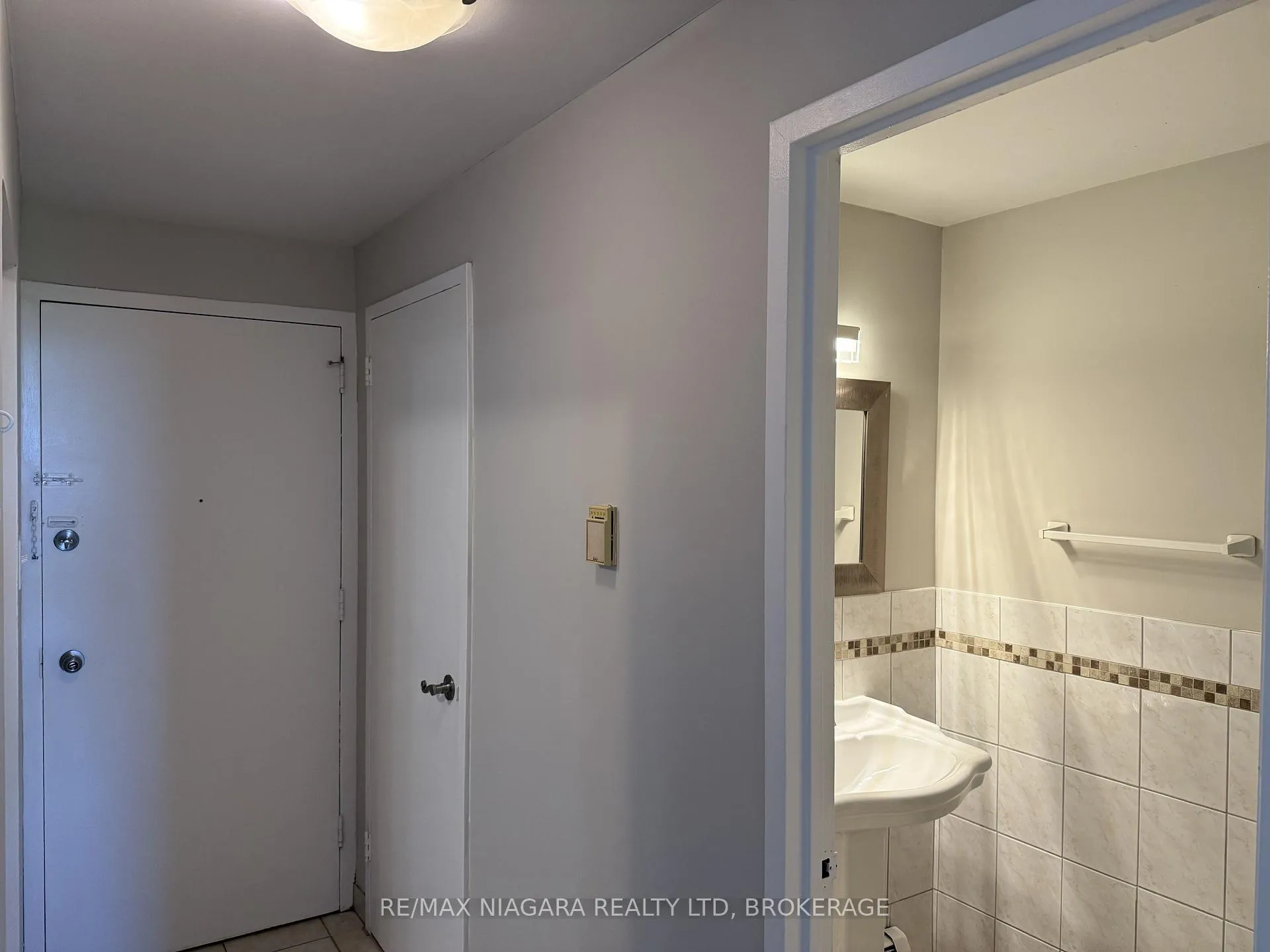Photo 21 of Unit 305, 7 Riverview Boulevard, St. Catharines, Glendale/Glenridge — HOMEH