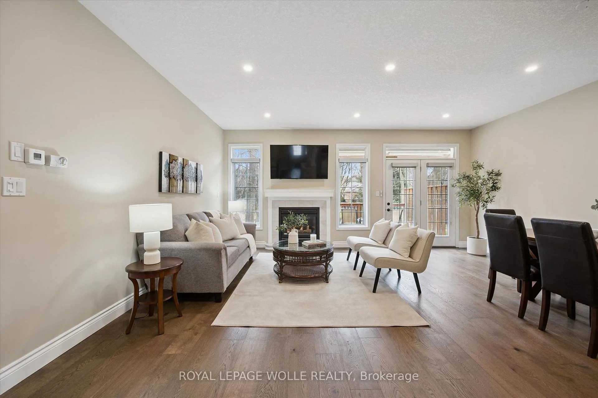 Photo 9 of Unit 14, 180 Old Abbey Road, Waterloo, Colonial Acres — HOMEH