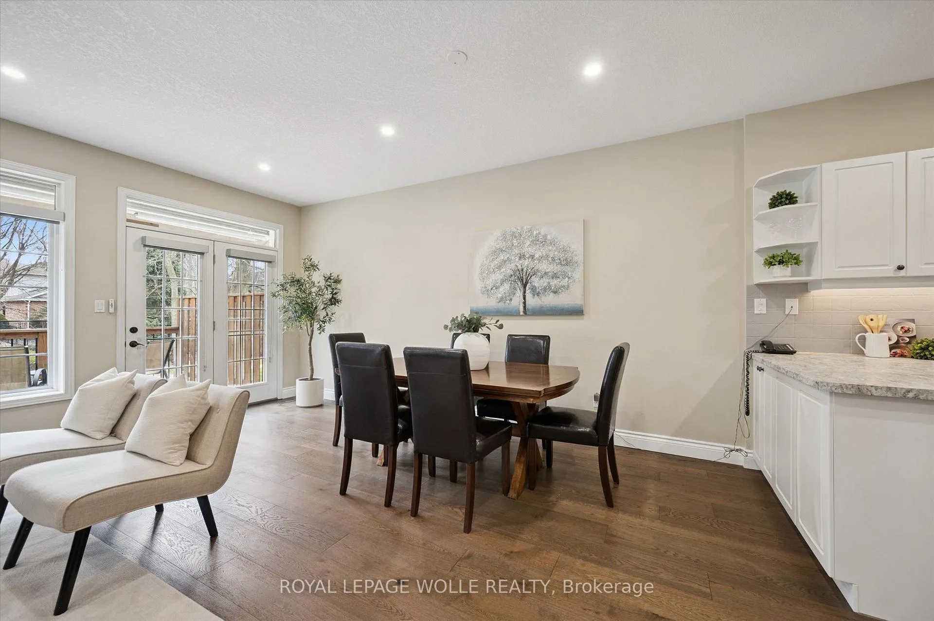 Photo 16 of Unit 14, 180 Old Abbey Road, Waterloo, Colonial Acres — HOMEH