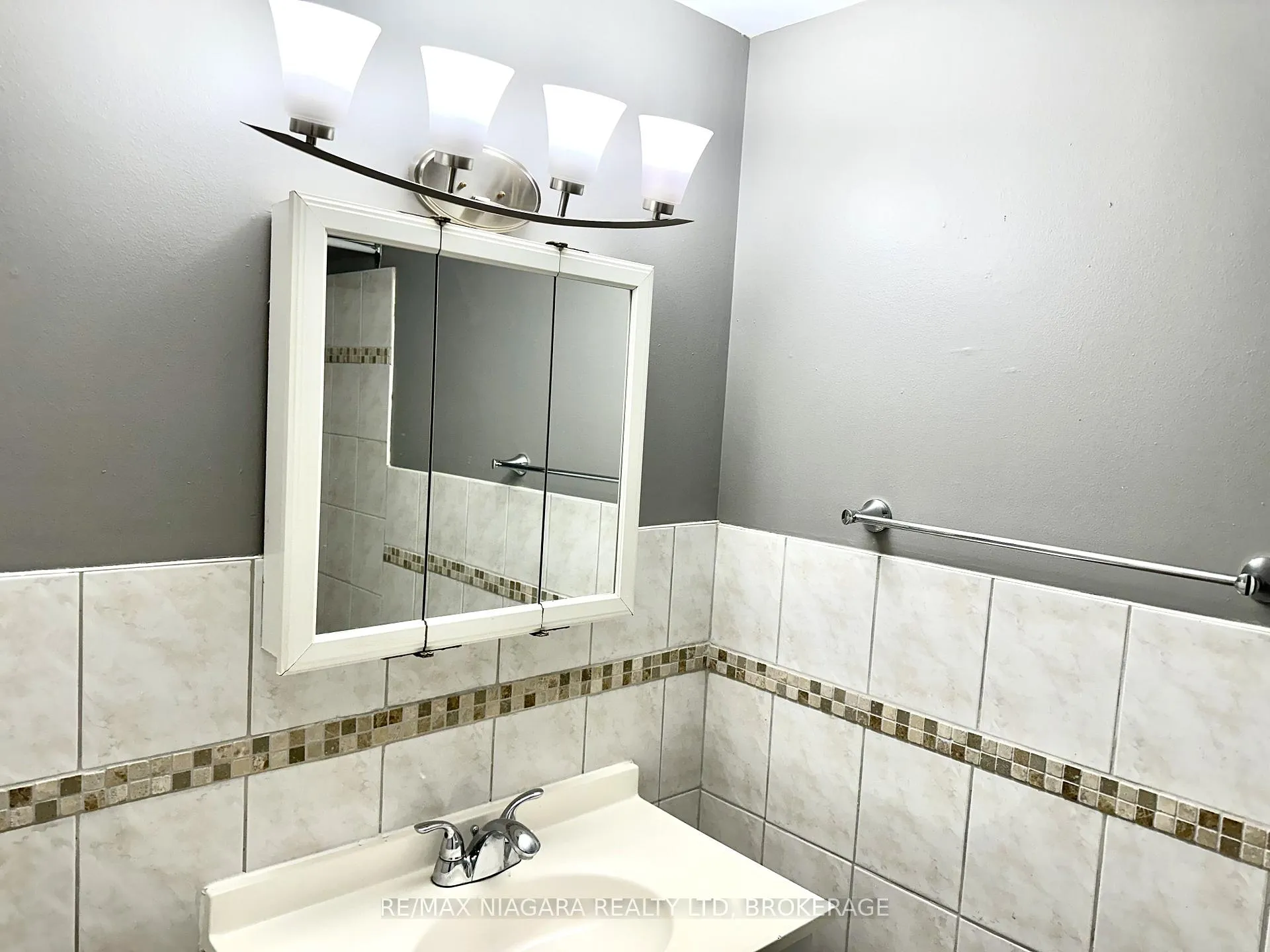 Photo 16 of Unit 205, 7 Riverview Boulevard, St. Catharines, Glendale/Glenridge — HOMEH