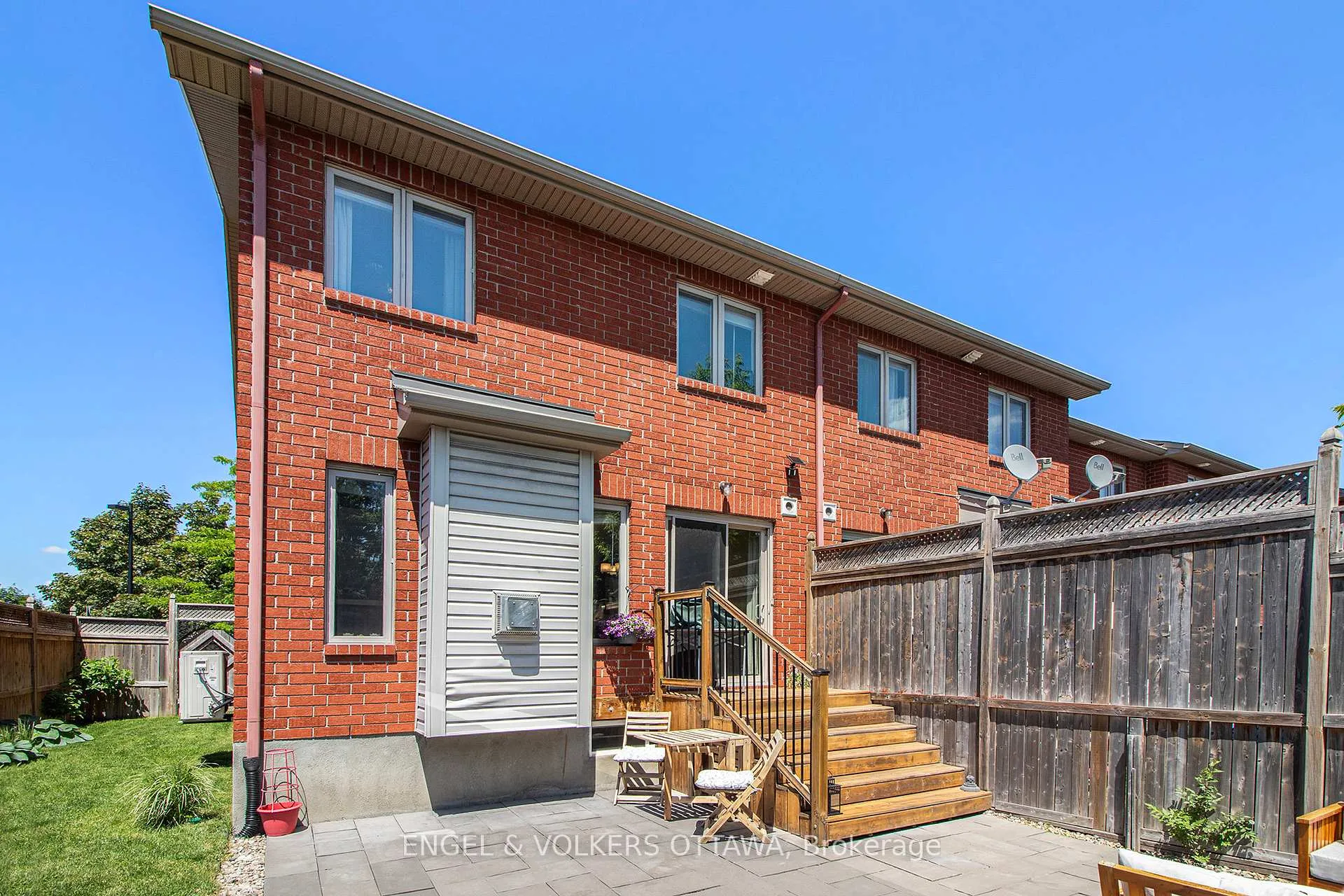 Photo 21 of 418 Meilleur Private, Ottawa, Vanier — HOMEH