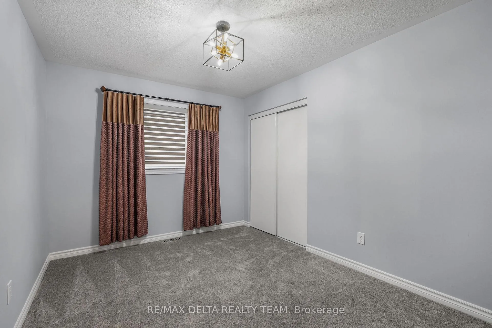 Photo 22 of 208 Serra Ridge, Ottawa, Notting Hill/Summerside — HOMEH