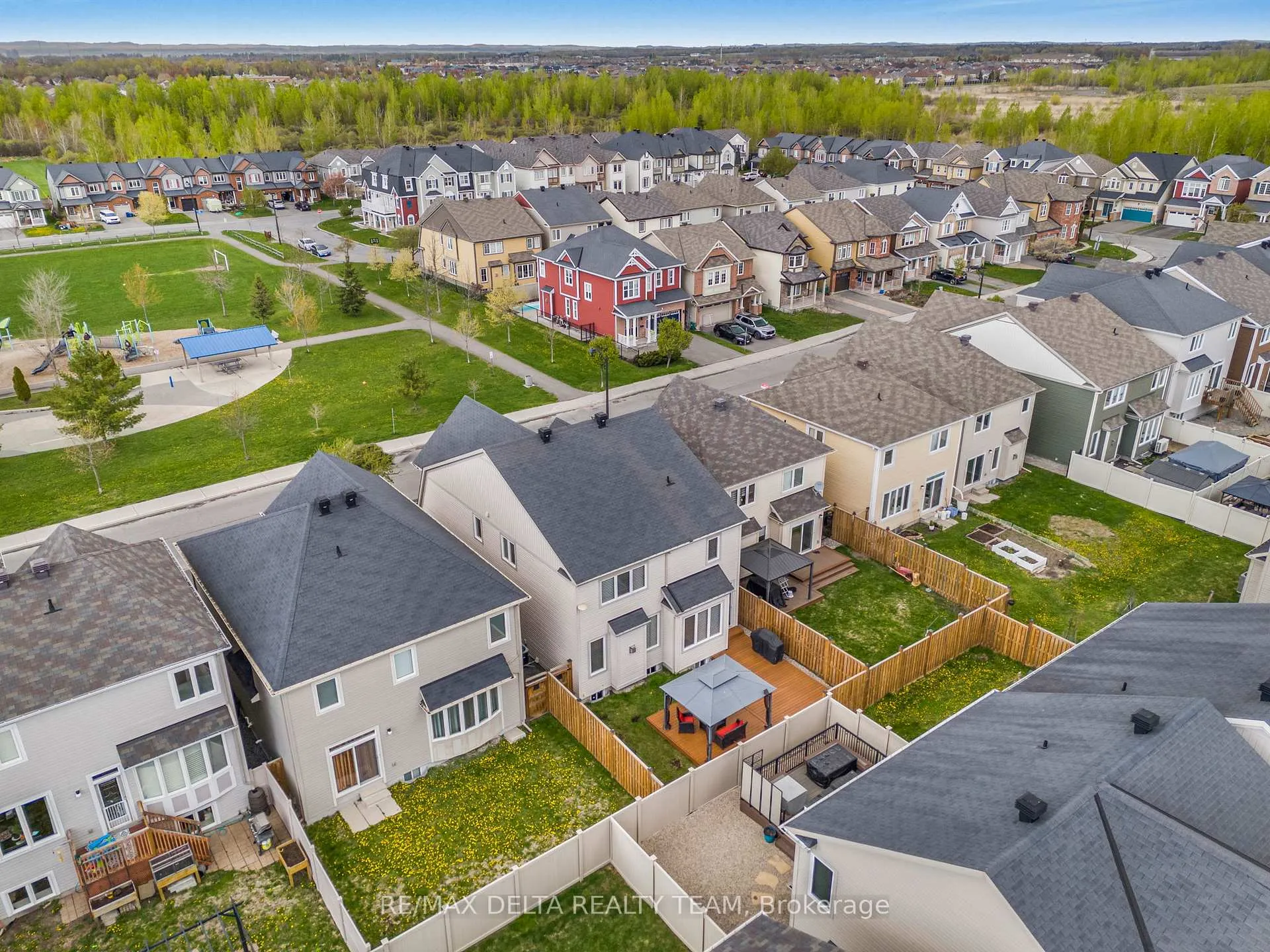 Photo 33 of 208 Serra Ridge, Ottawa, Notting Hill/Summerside — HOMEH