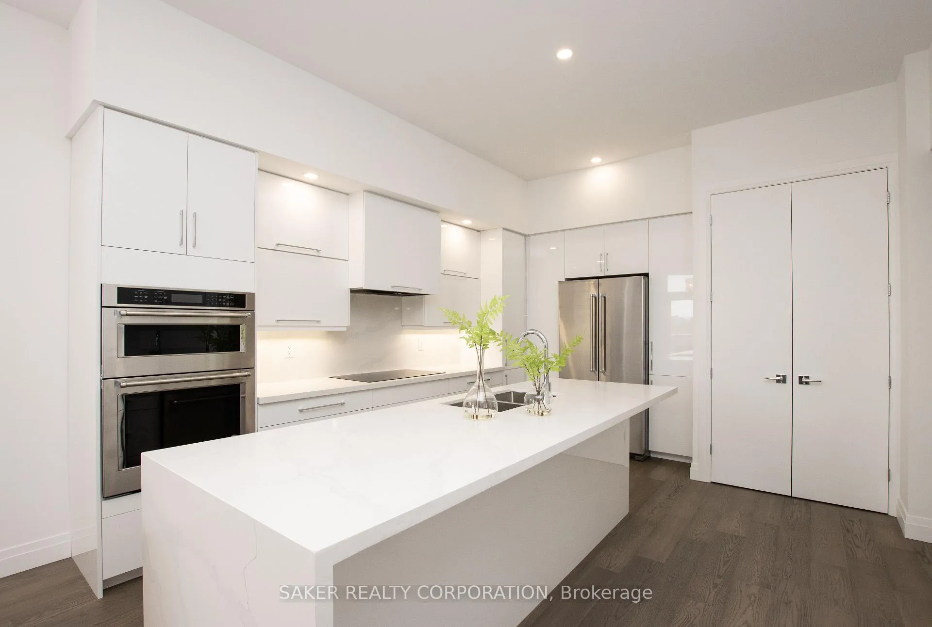 Photo 6 of Unit 11, 495 Oakridge Drive, London, North P — HOMEH