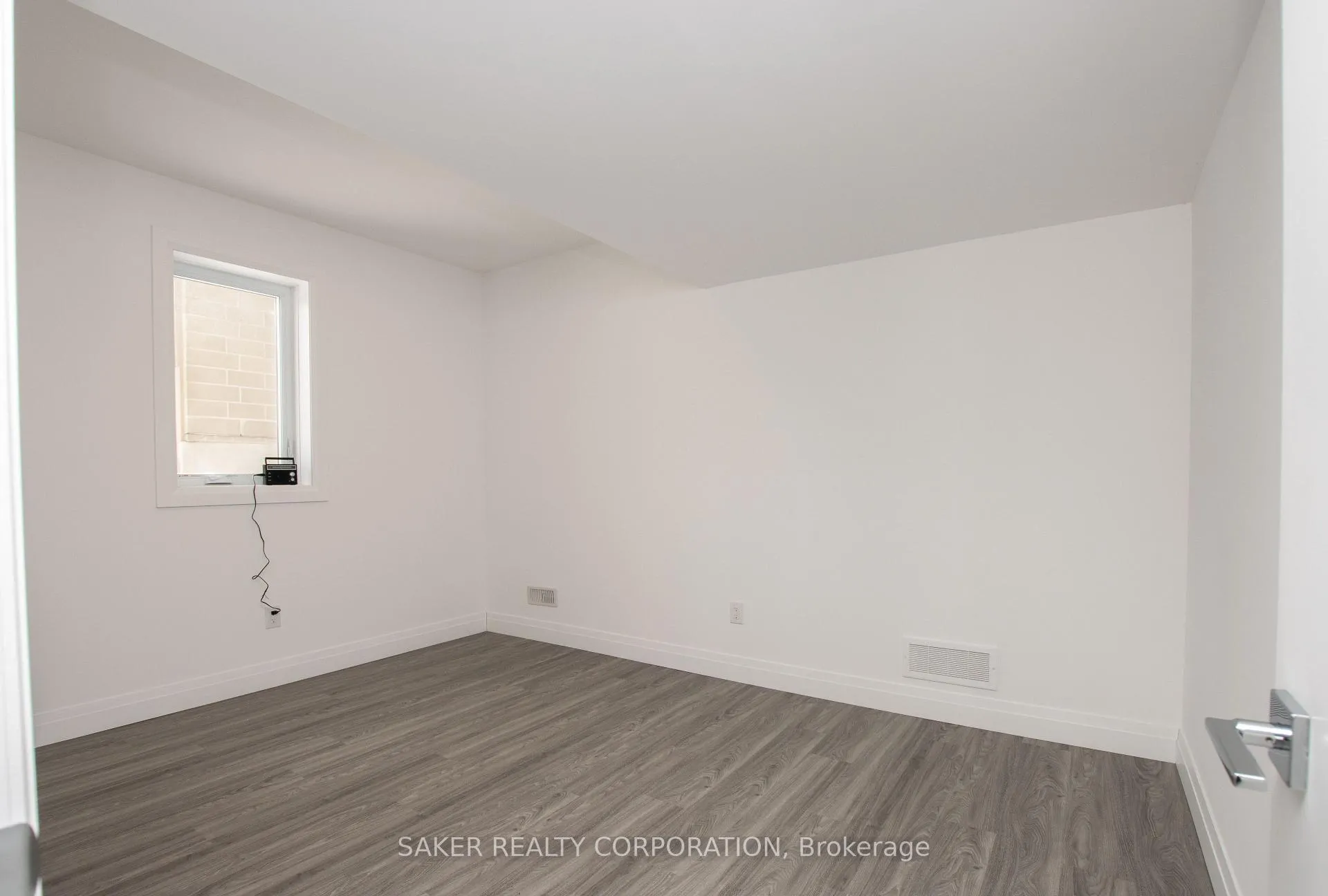 Photo 38 of Unit 11, 495 Oakridge Drive, London, North P — HOMEH