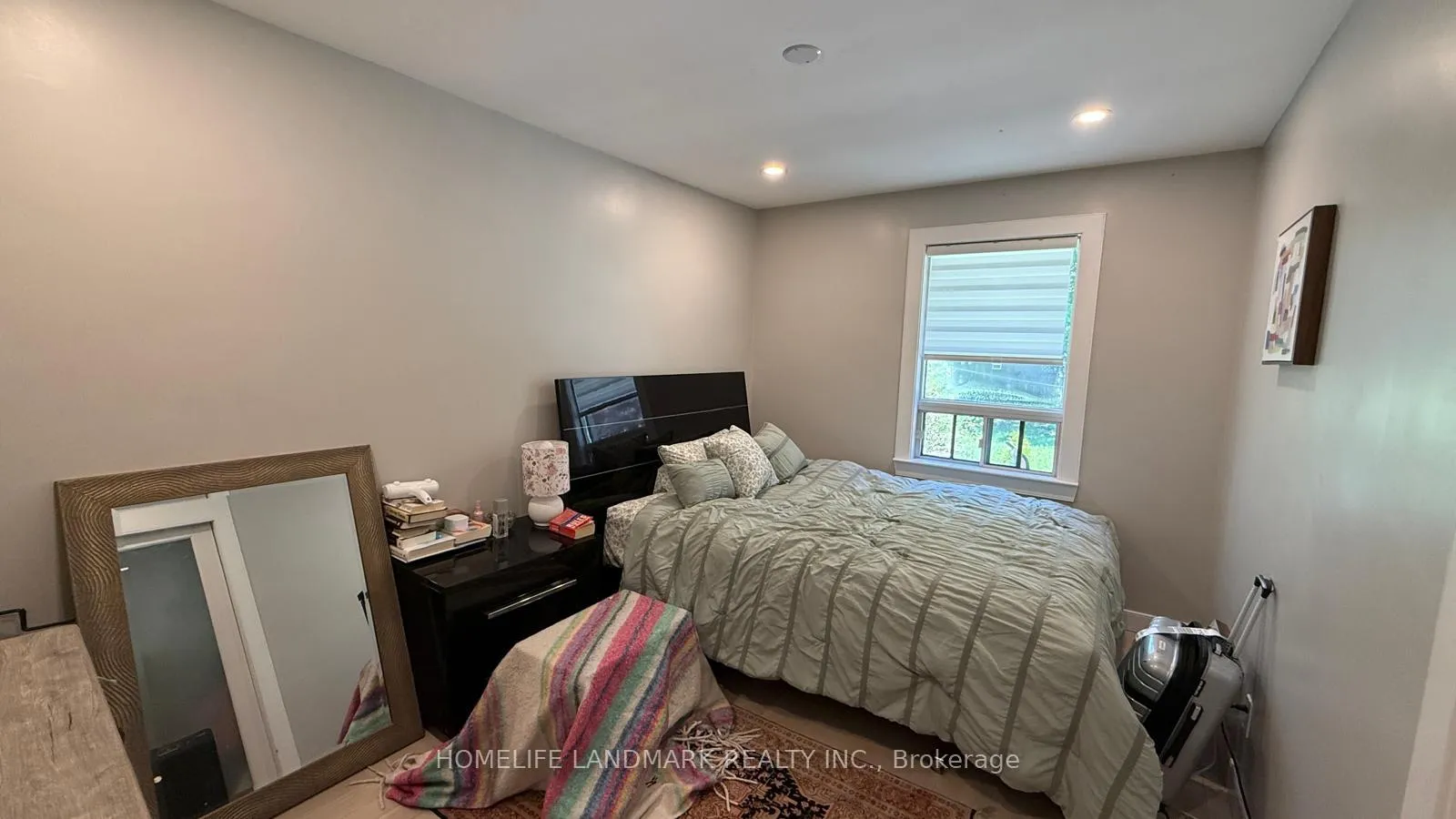 Photo 11 of 78 Yorkview Drive, Etobicoke, Stonegate-Queensway — HOMEH