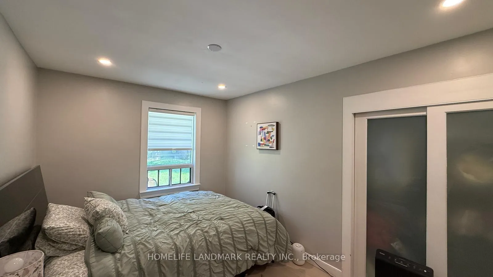 Photo 12 of 78 Yorkview Drive, Etobicoke, Stonegate-Queensway — HOMEH