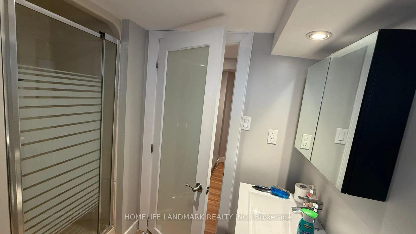 Photo 22 of 78 Yorkview Drive, Etobicoke, Stonegate-Queensway — HOMEH