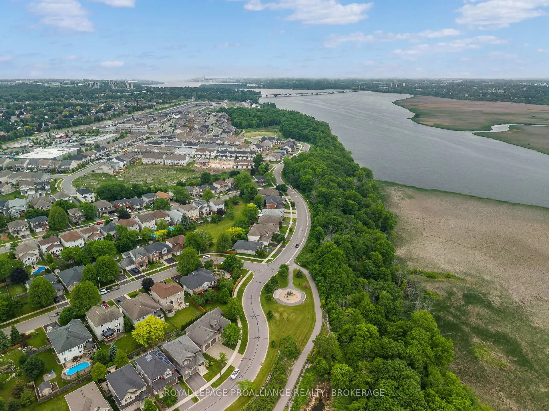 Photo 47 of 1319 Waterside Way, Kingston, Kingston East (Incl Barret Crt) — HOMEH
