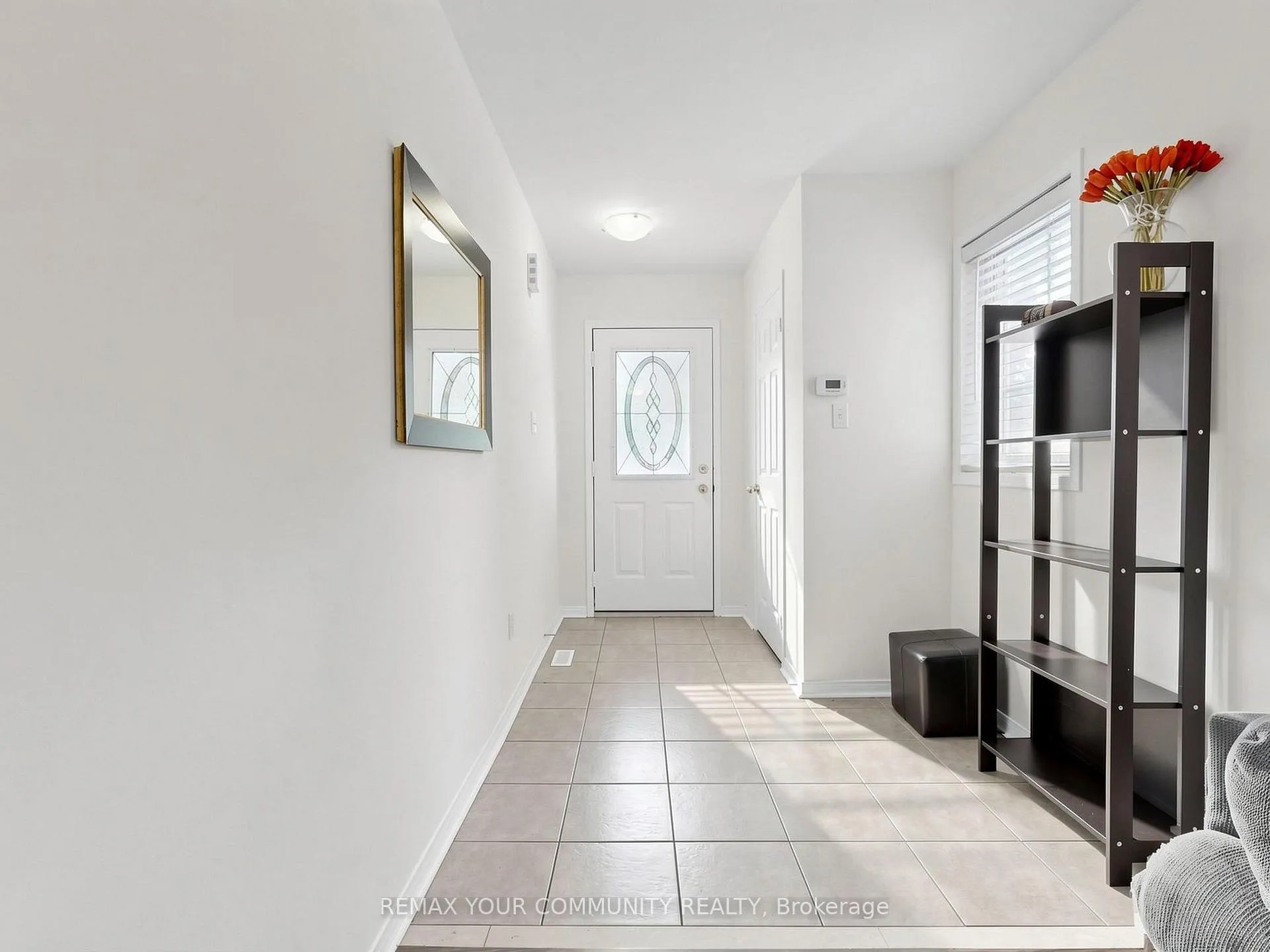 Photo 15 of 20 Dawson Crescent, Milton, Bronte Meadows — HOMEH