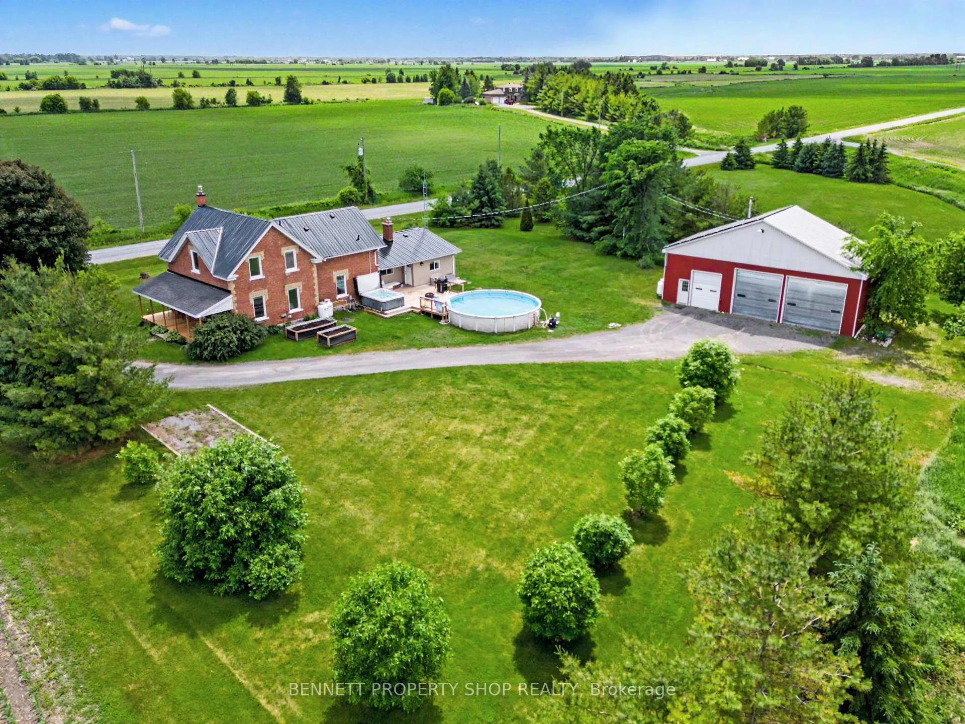 Photo 2 of 5026 Rushmore Road, Ottawa, South of Fallowfield Road — HOMEH