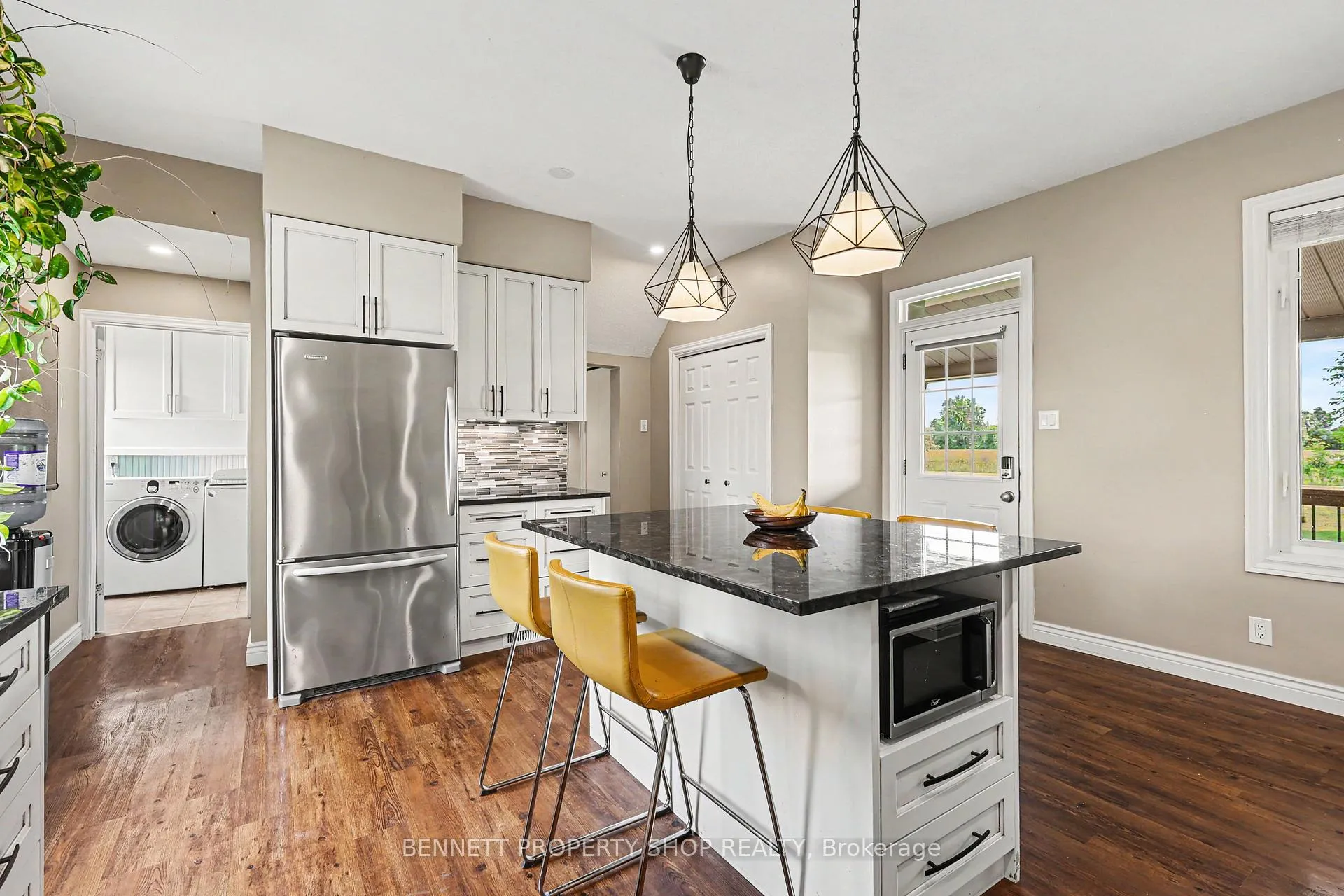 Photo 5 of 5026 Rushmore Road, Ottawa, South of Fallowfield Road — HOMEH