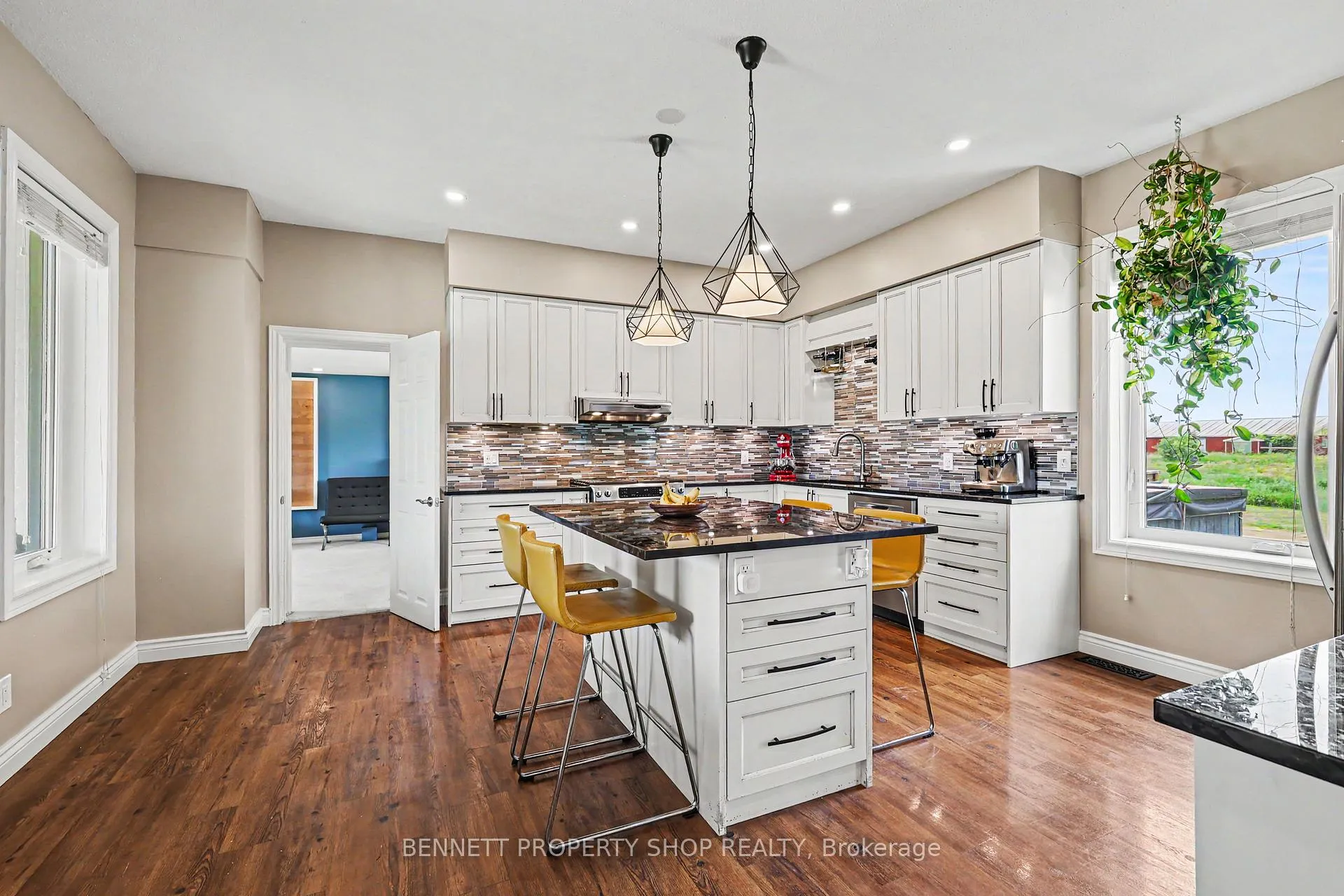 Photo 6 of 5026 Rushmore Road, Ottawa, South of Fallowfield Road — HOMEH