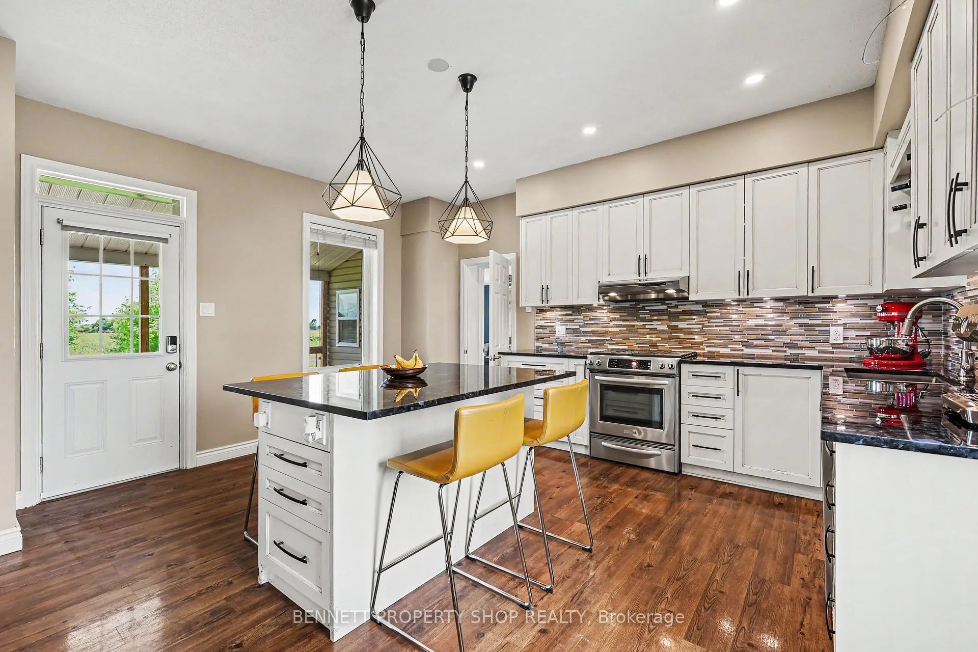 Photo 7 of 5026 Rushmore Road, Ottawa, South of Fallowfield Road — HOMEH