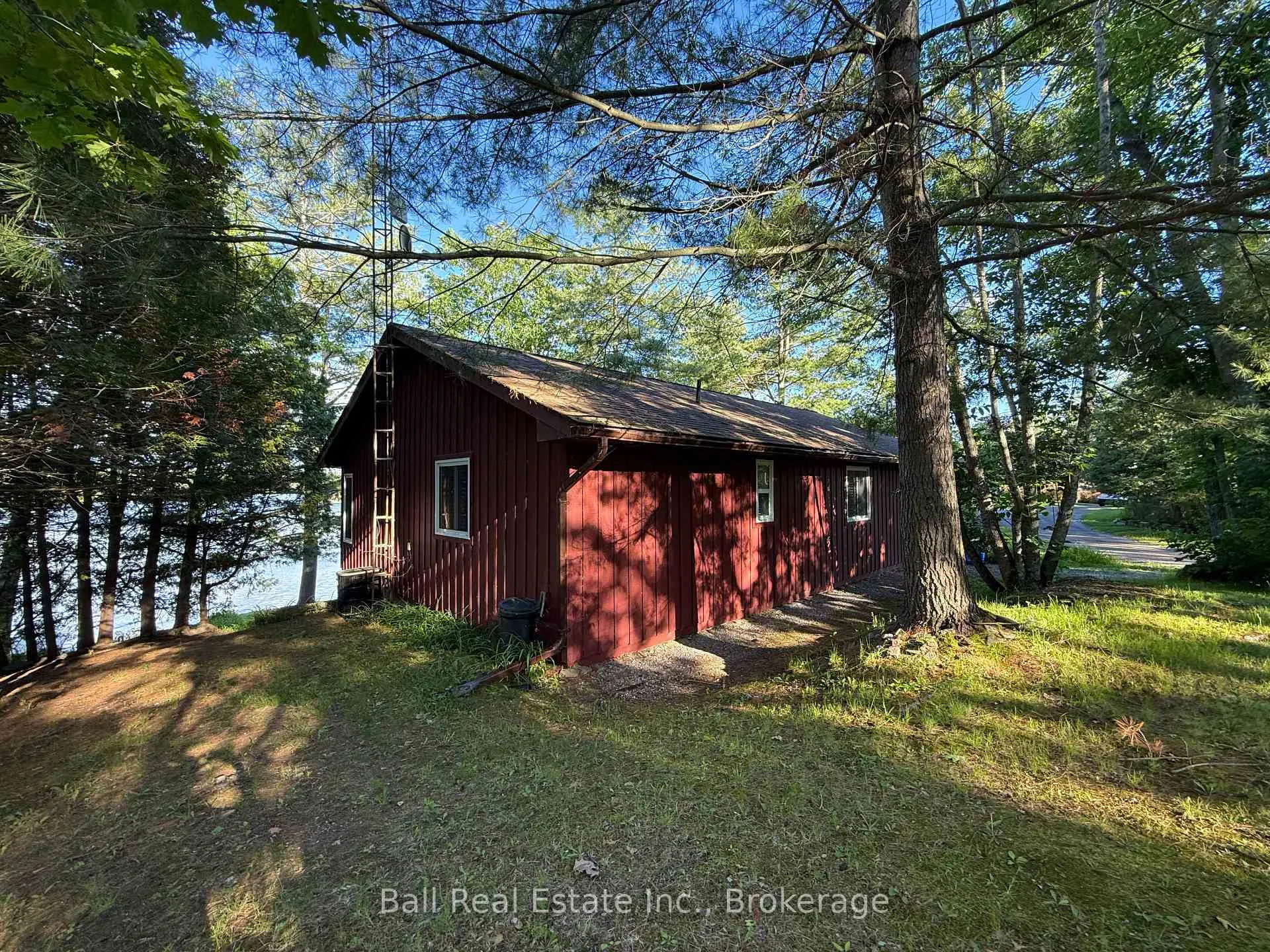 Photo 13 of 1855 South Bayshore Road E, Douro-Dummer — HOMEH