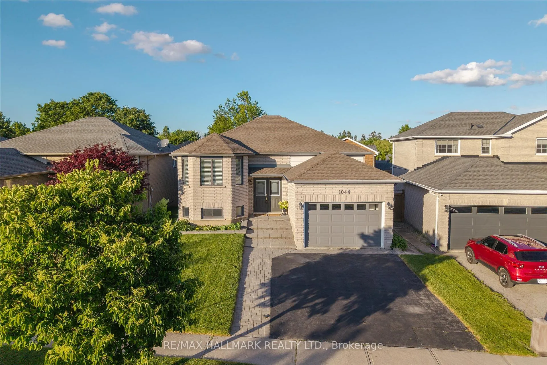 Photo 2 of 1044 Ridell Avenue, Cobourg — HOMEH