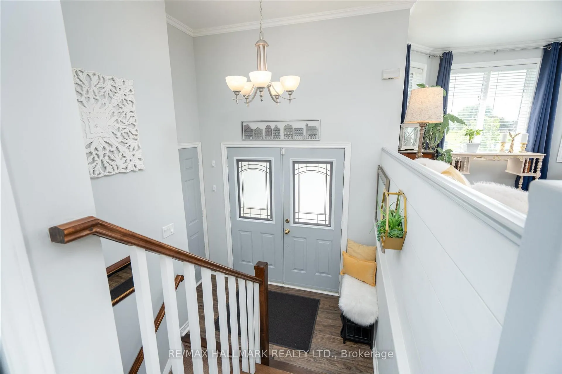 Photo 4 of 1044 Ridell Avenue, Cobourg — HOMEH