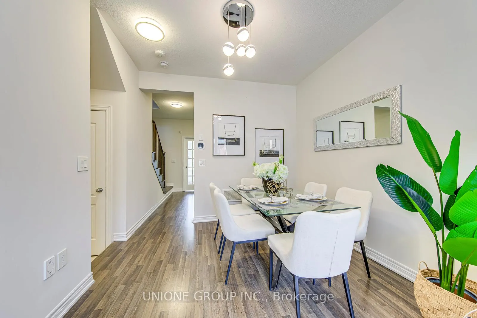 Photo 10 of 1458 Pratt Heights, Milton, Ford — HOMEH