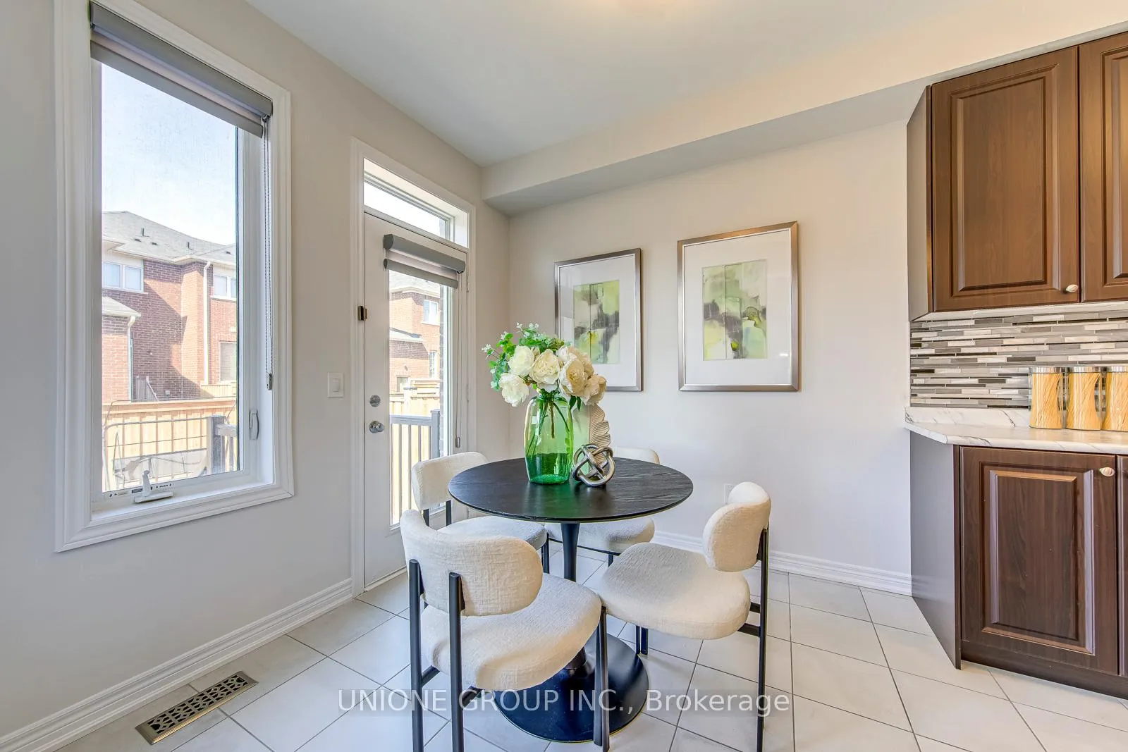 Photo 20 of 1458 Pratt Heights, Milton, Ford — HOMEH