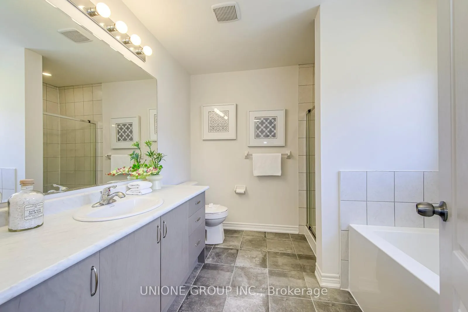 Photo 29 of 1458 Pratt Heights, Milton, Ford — HOMEH
