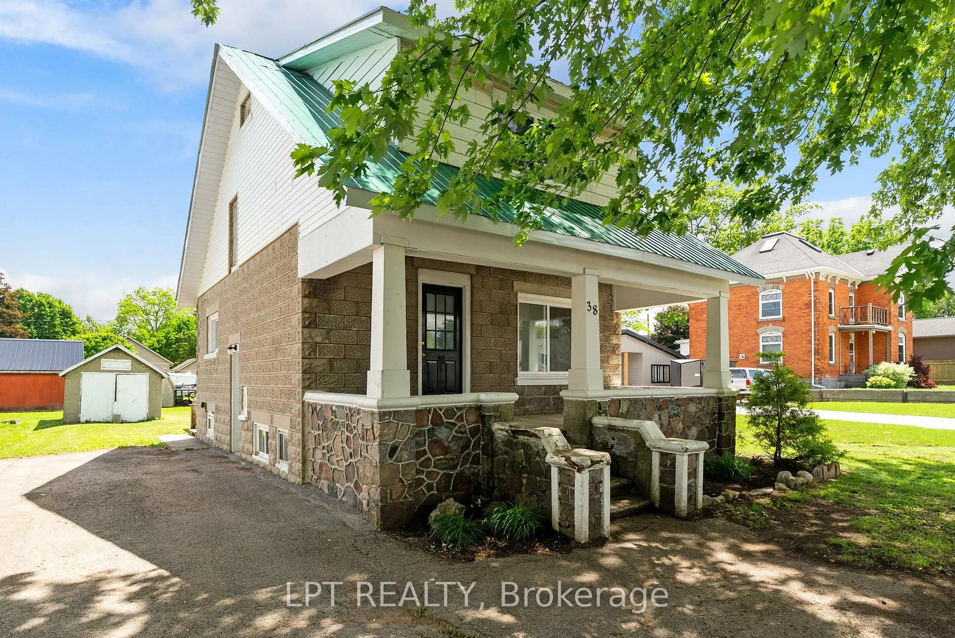 Photo 1 of 38 Main Street N, Huron East, Seaforth — HOMEH