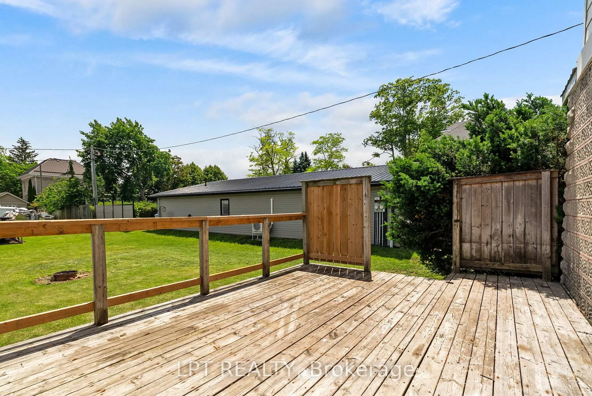 Photo 31 of 38 Main Street N, Huron East, Seaforth — HOMEH