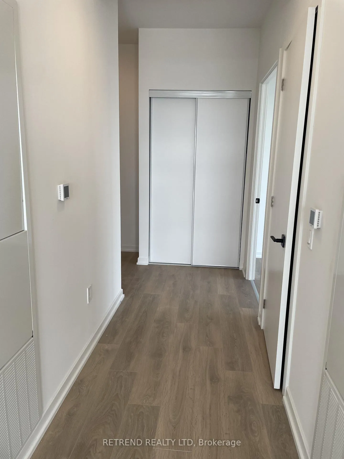 Photo 31 of Unit 2310, 10 Graphophone Grove, Toronto, Dovercourt-Wallace Emerson-Junction — HOMEH