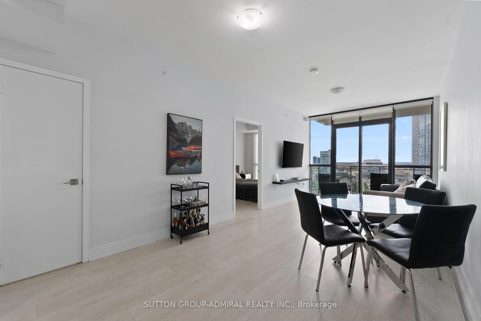 Photo 1 of Unit 1104, 2916 Highway 7, Vaughan, Concord — HOMEH