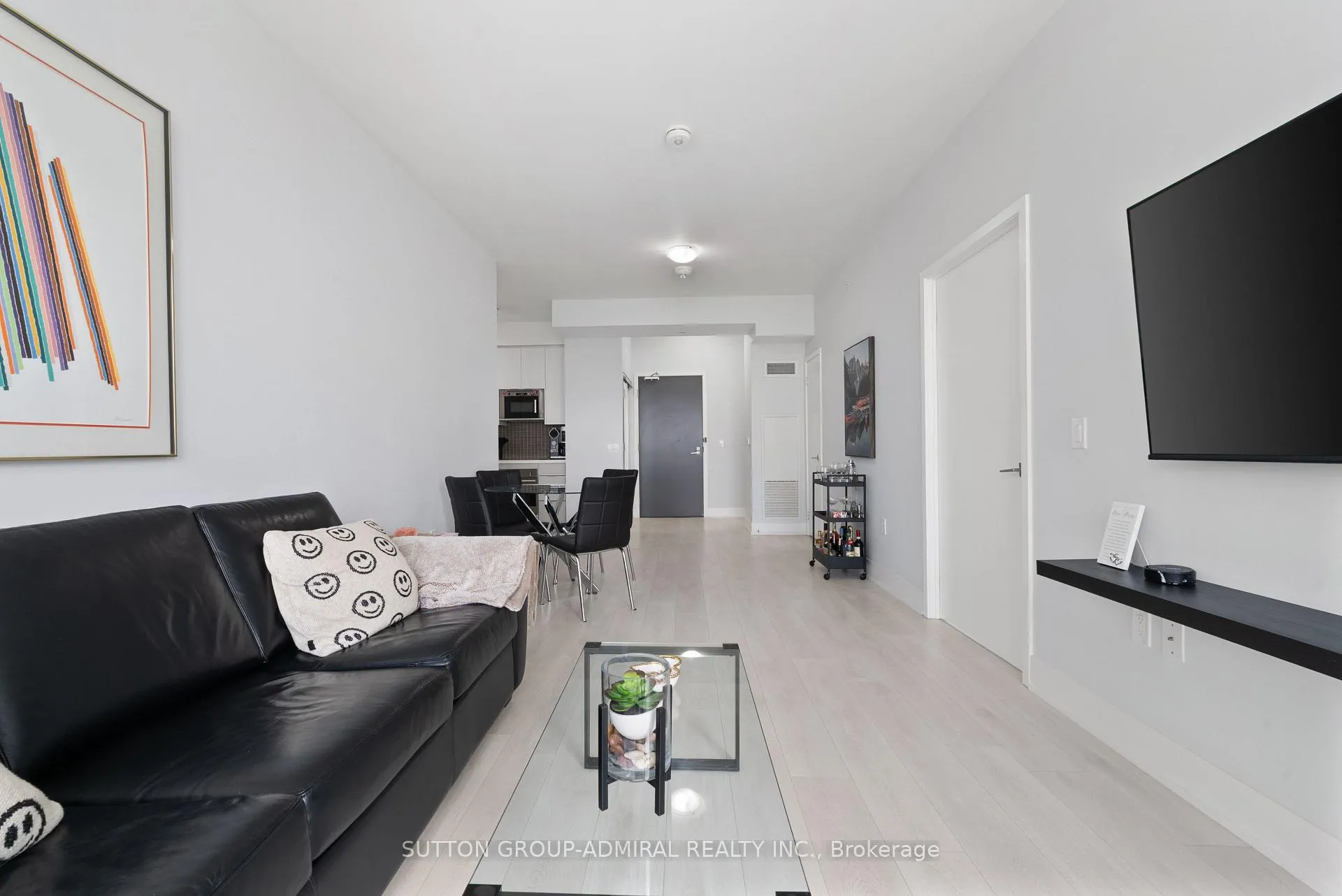 Photo 8 of Unit 1104, 2916 Highway 7, Vaughan, Concord — HOMEH