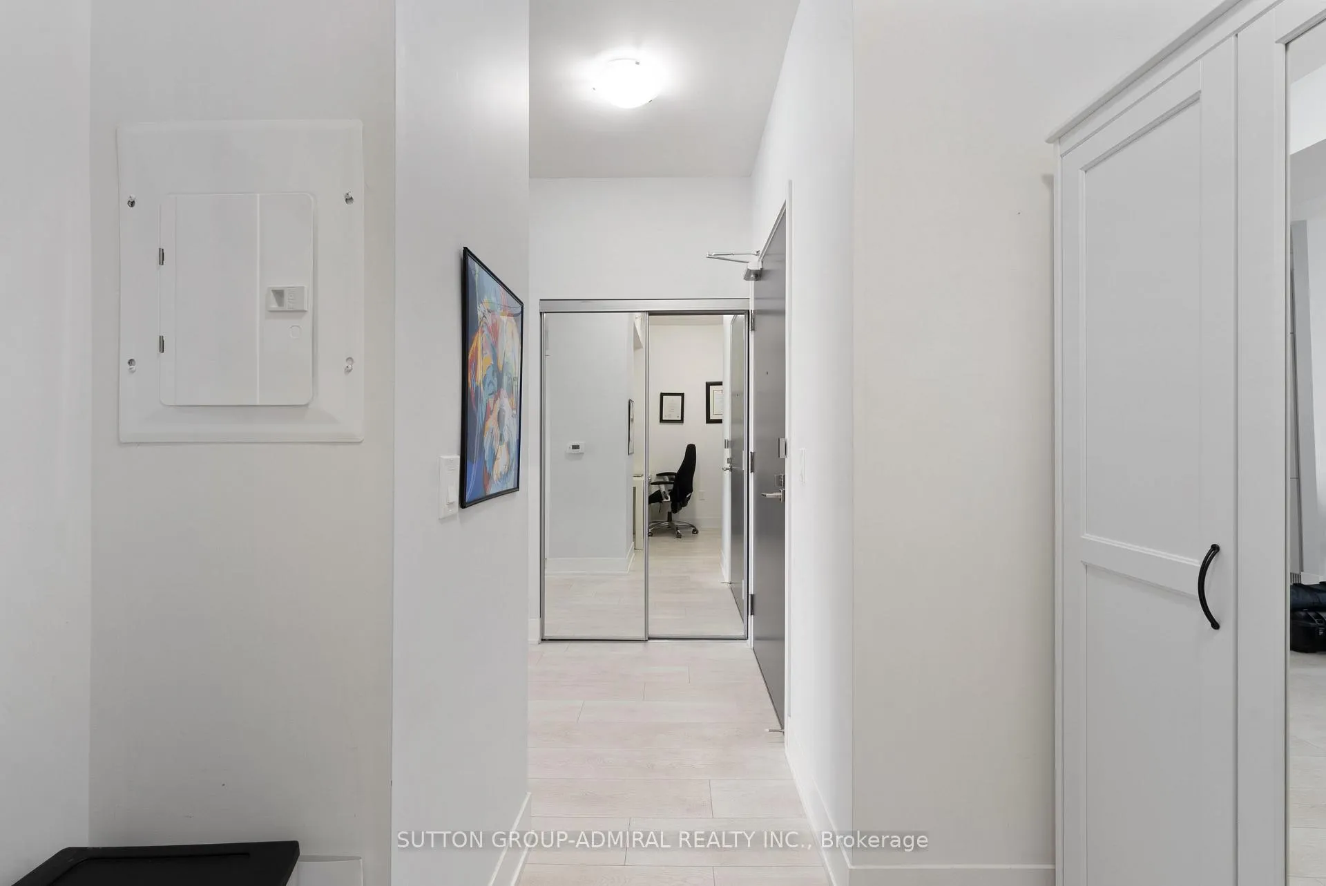 Photo 10 of Unit 1104, 2916 Highway 7, Vaughan, Concord — HOMEH