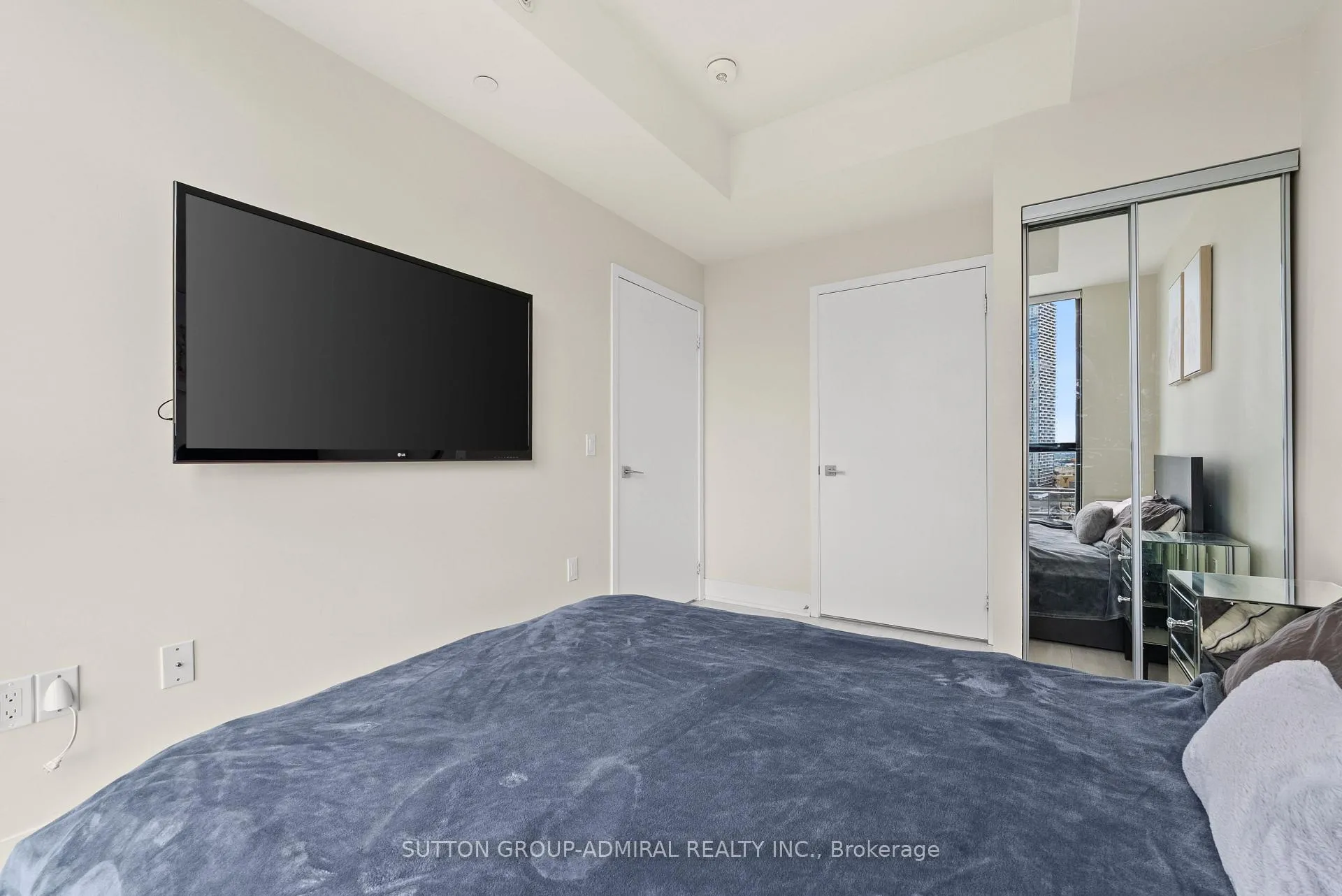 Photo 13 of Unit 1104, 2916 Highway 7, Vaughan, Concord — HOMEH