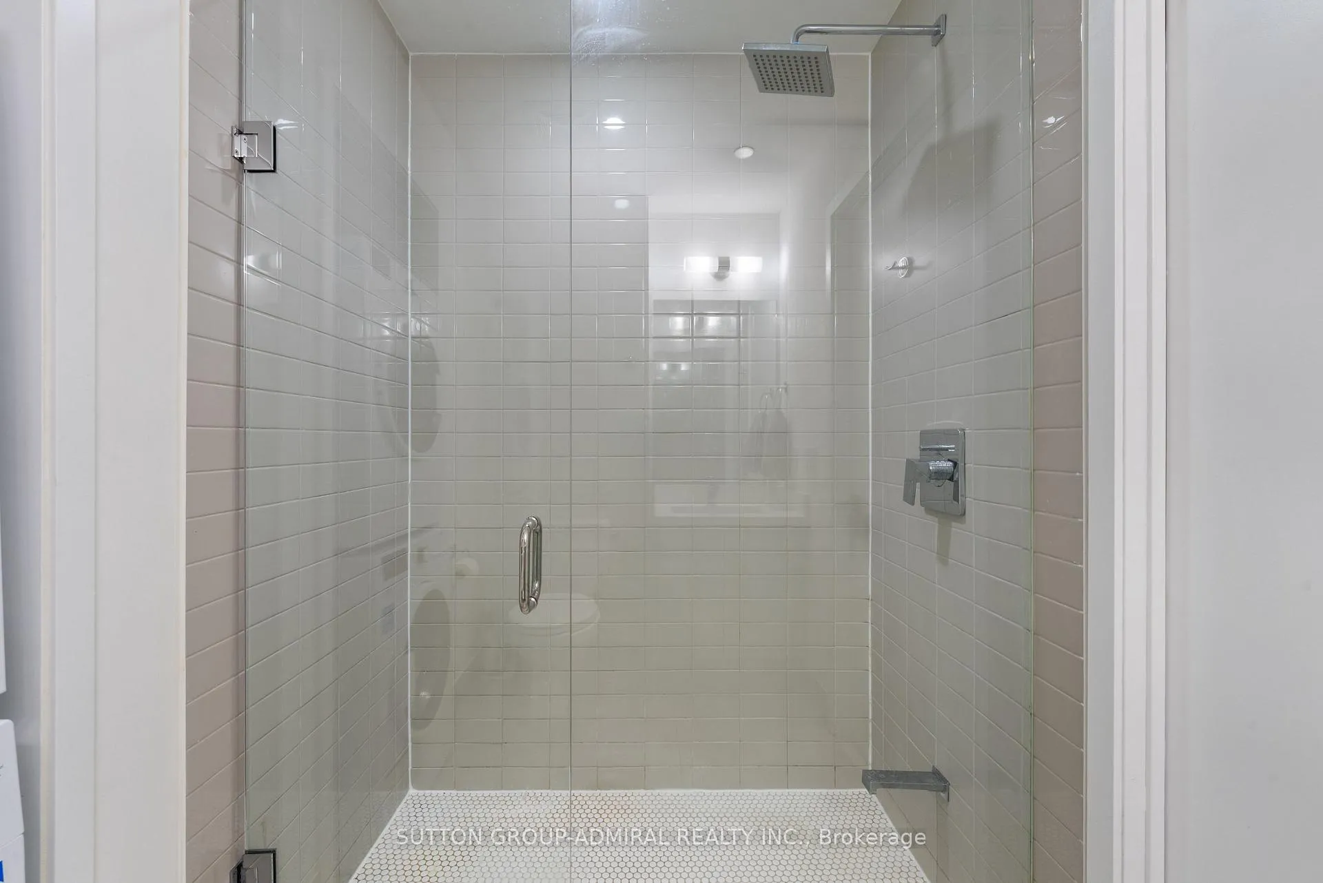 Photo 16 of Unit 1104, 2916 Highway 7, Vaughan, Concord — HOMEH