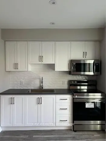 Photo 3 of Unit Lower, 4308 Curia Crescent, Mississauga, Rathwood — HOMEH