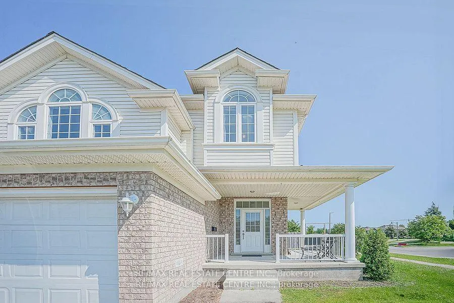 Photo 2 of 39 Mcarthur Drive, Guelph, Pineridge/Westminster Woods — HOMEH