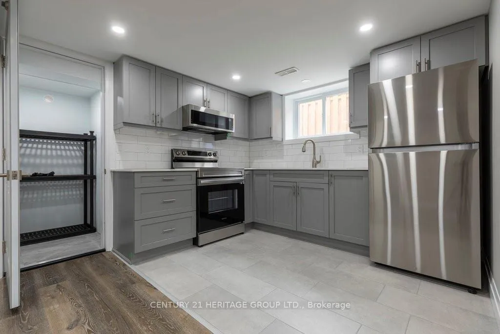 Photo 6 of Unit Lower, 291 East 24th Street, Hamilton, Burkholme — HOMEH