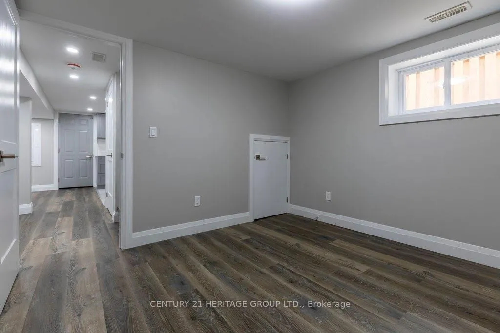Photo 13 of Unit Lower, 291 East 24th Street, Hamilton, Burkholme — HOMEH