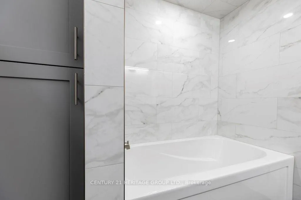 Photo 18 of Unit Lower, 291 East 24th Street, Hamilton, Burkholme — HOMEH