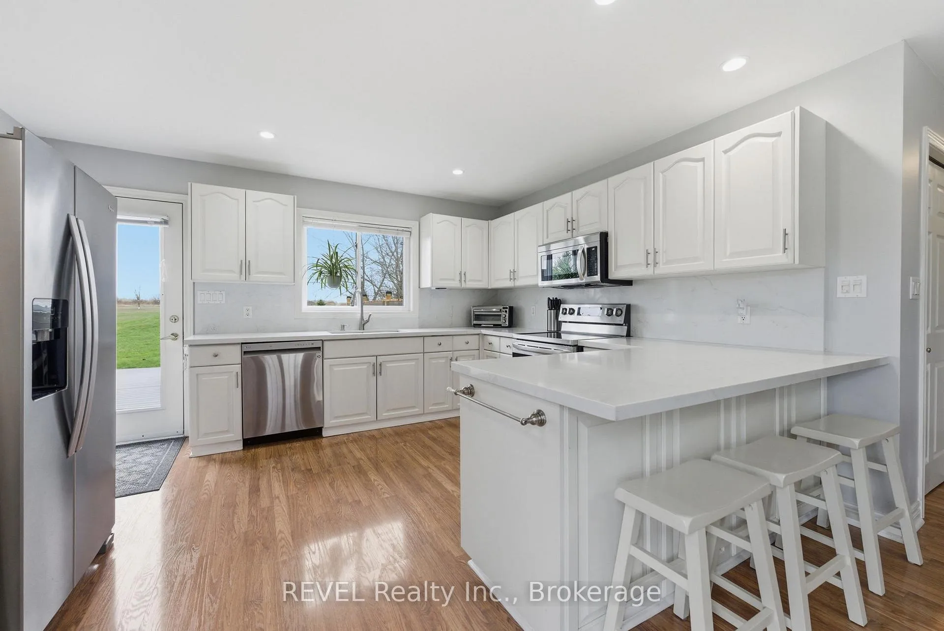 Photo 11 of 17 Stonehaven Road, Haldimand, Dunnville — HOMEH