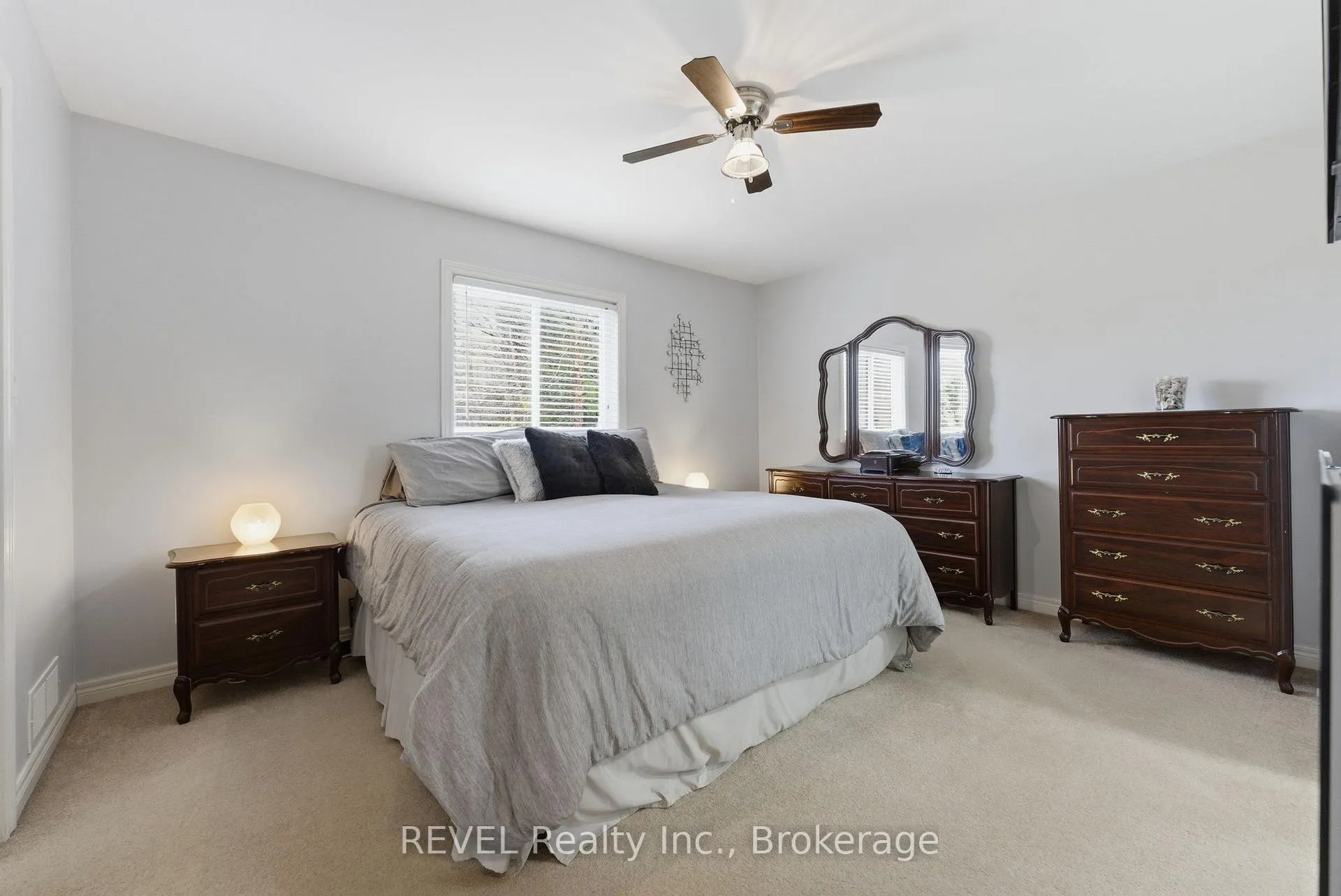 Photo 17 of 17 Stonehaven Road, Haldimand, Dunnville — HOMEH