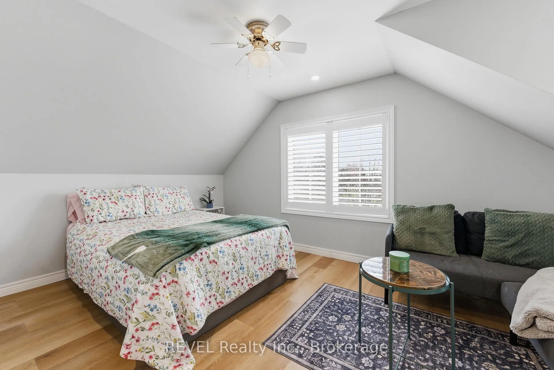 Photo 33 of 17 Stonehaven Road, Haldimand, Dunnville — HOMEH