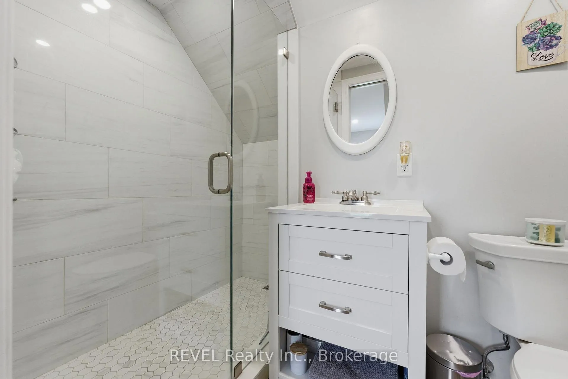 Photo 36 of 17 Stonehaven Road, Haldimand, Dunnville — HOMEH