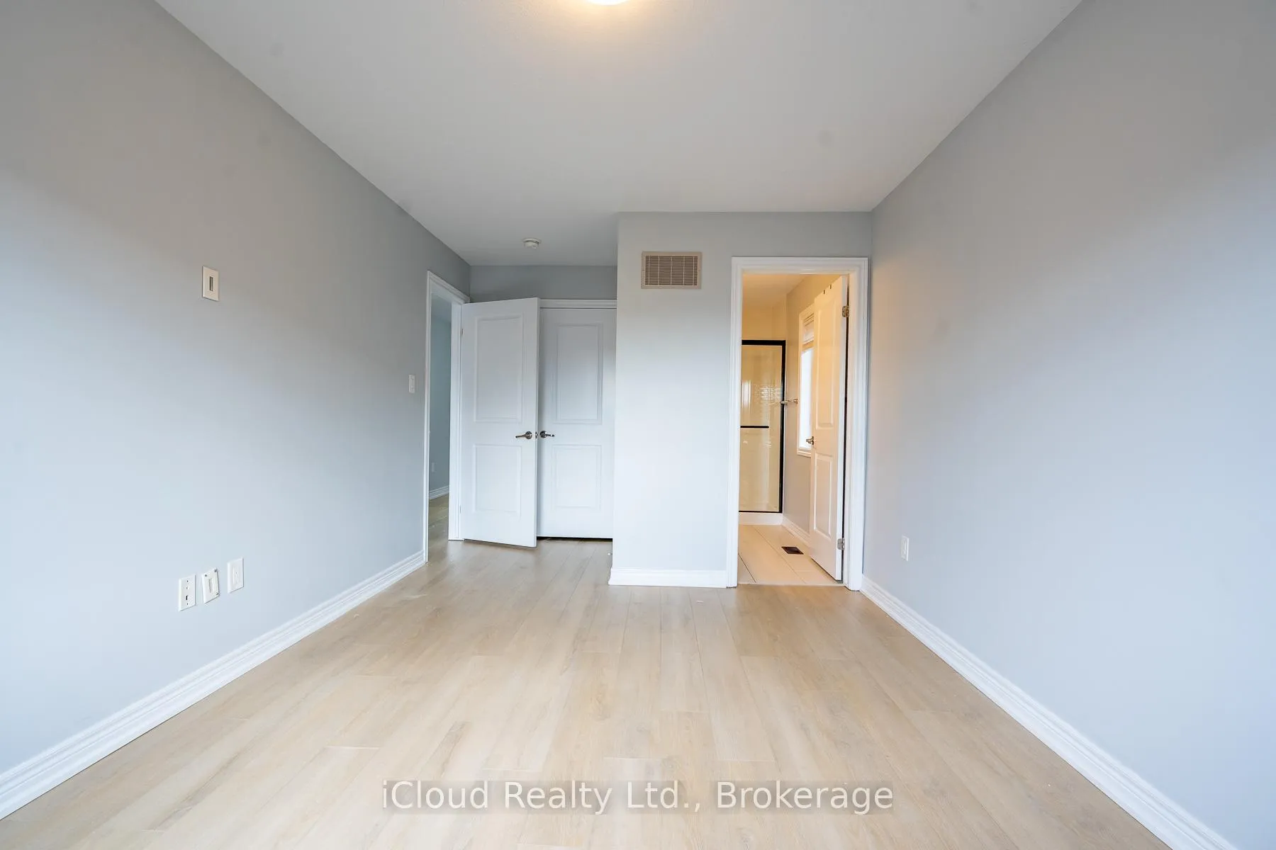 Photo 17 of 113 Echovalley Drive, Hamilton, Stoney Creek Mountain — HOMEH