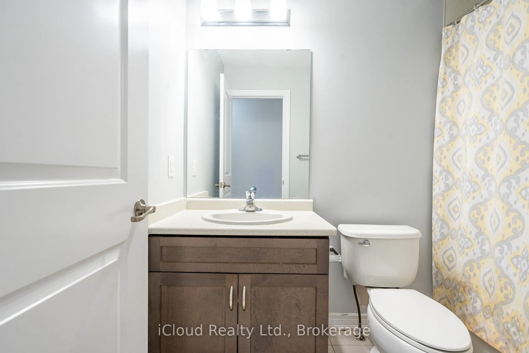 Photo 21 of 113 Echovalley Drive, Hamilton, Stoney Creek Mountain — HOMEH