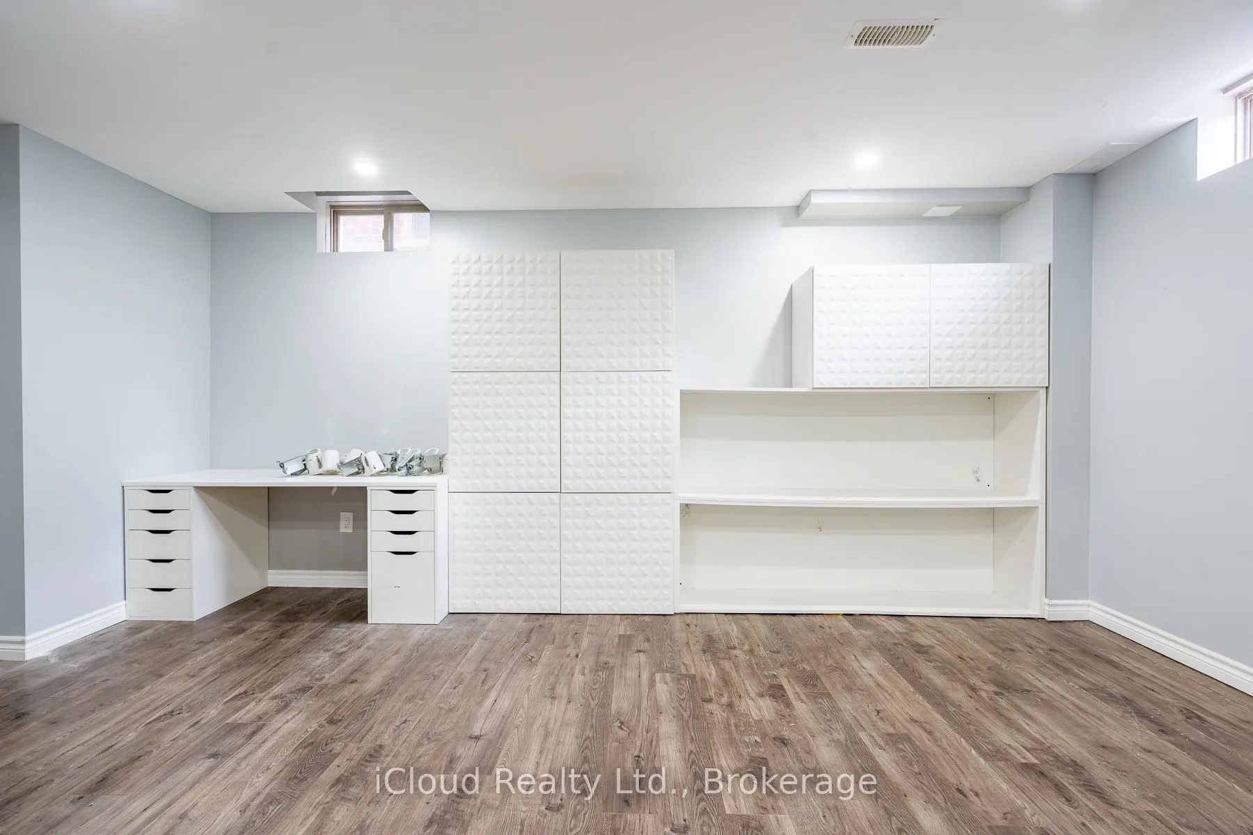 Photo 26 of 113 Echovalley Drive, Hamilton, Stoney Creek Mountain — HOMEH