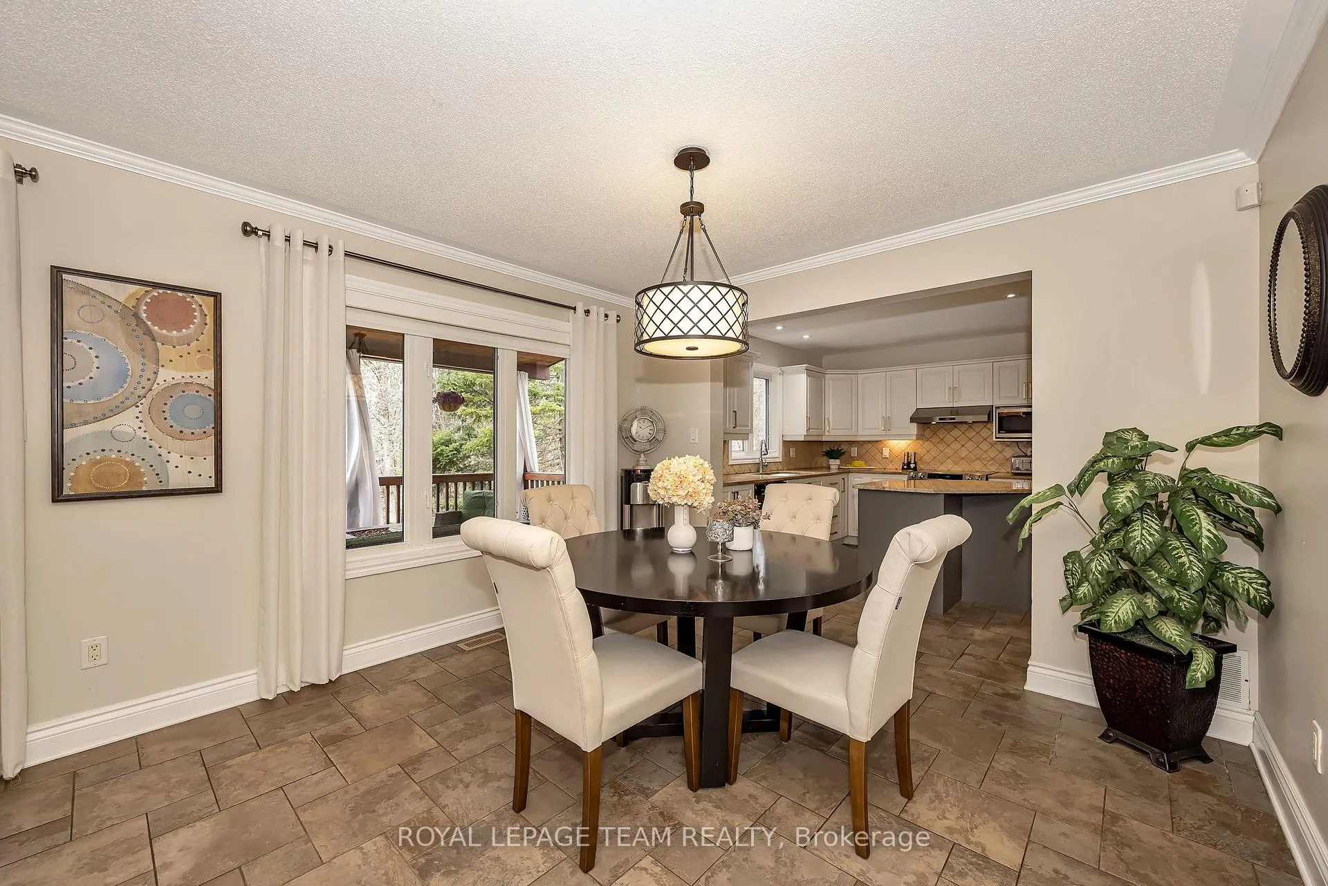 Photo 11 of 7067 Donwel Drive, Ottawa, Greely — HOMEH