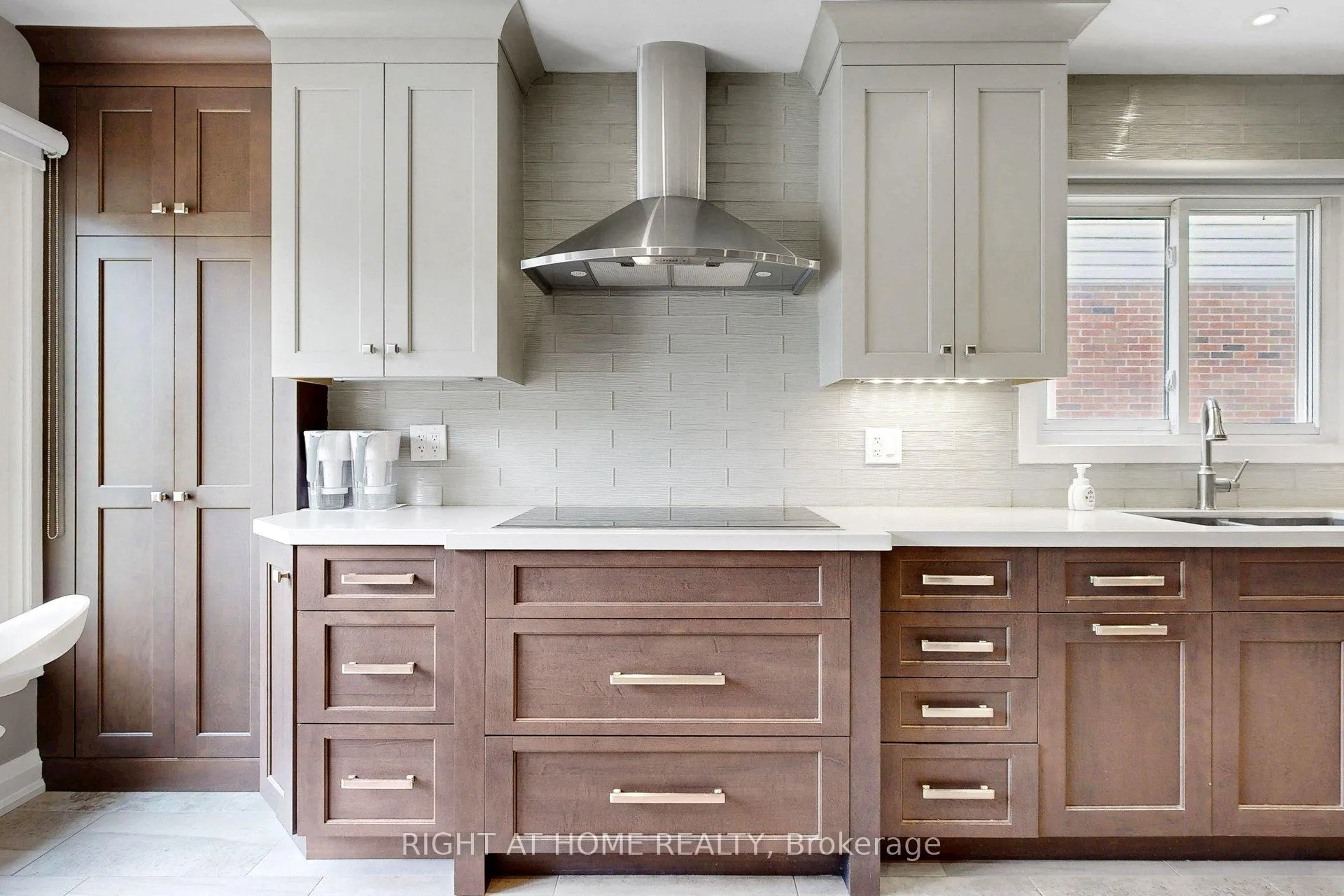 Photo 7 of 62 Kings College Road, Markham, Aileen-Willowbrook — HOMEH