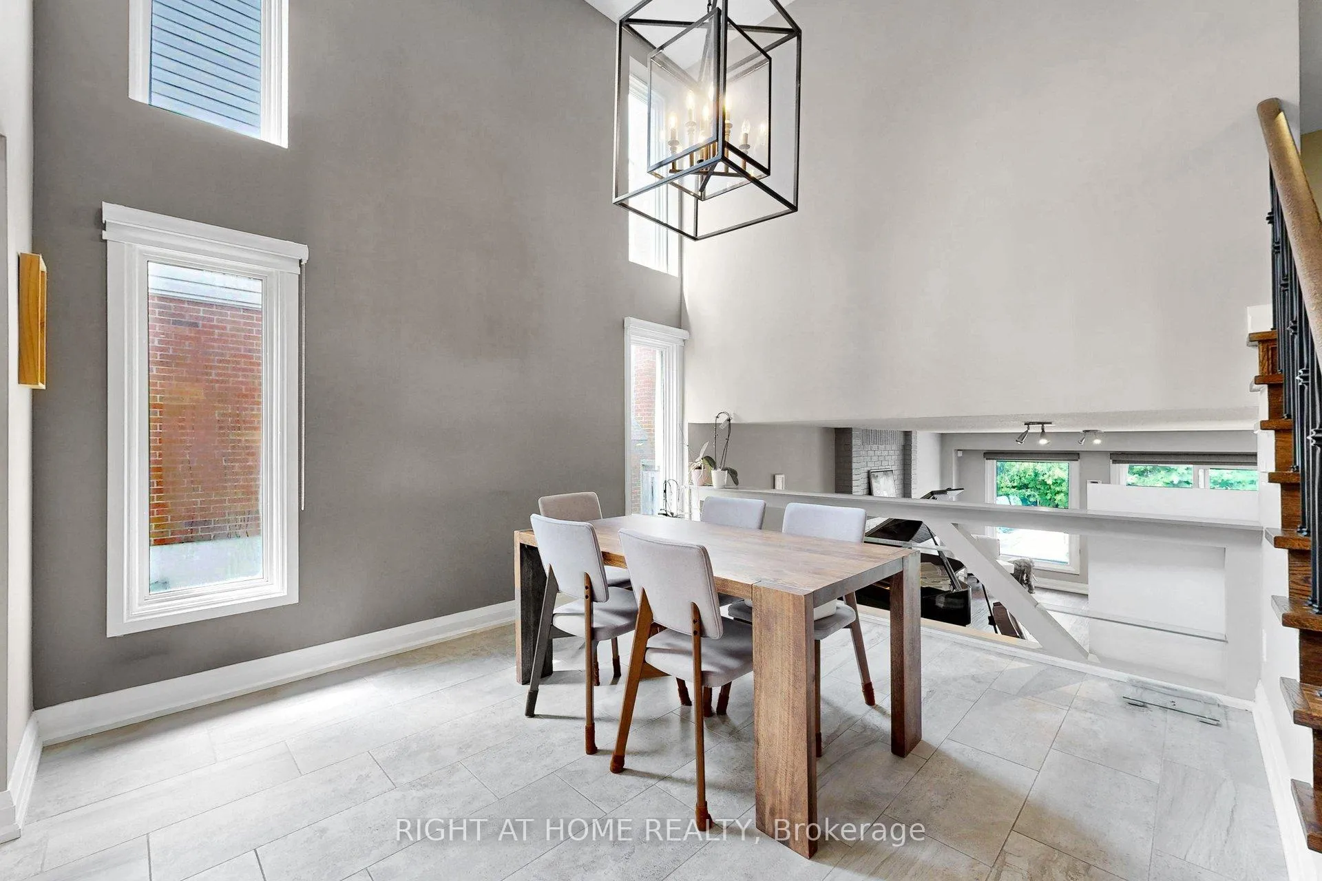 Photo 12 of 62 Kings College Road, Markham, Aileen-Willowbrook — HOMEH