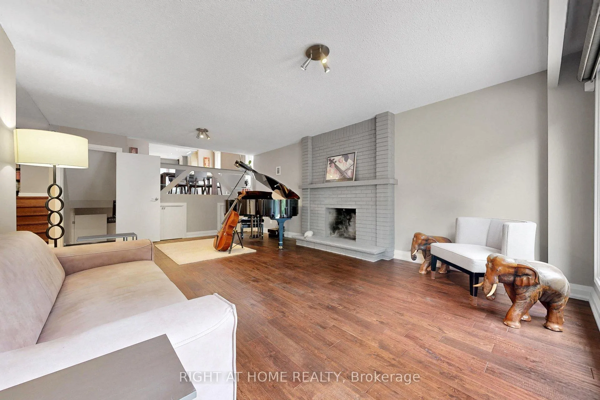 Photo 16 of 62 Kings College Road, Markham, Aileen-Willowbrook — HOMEH