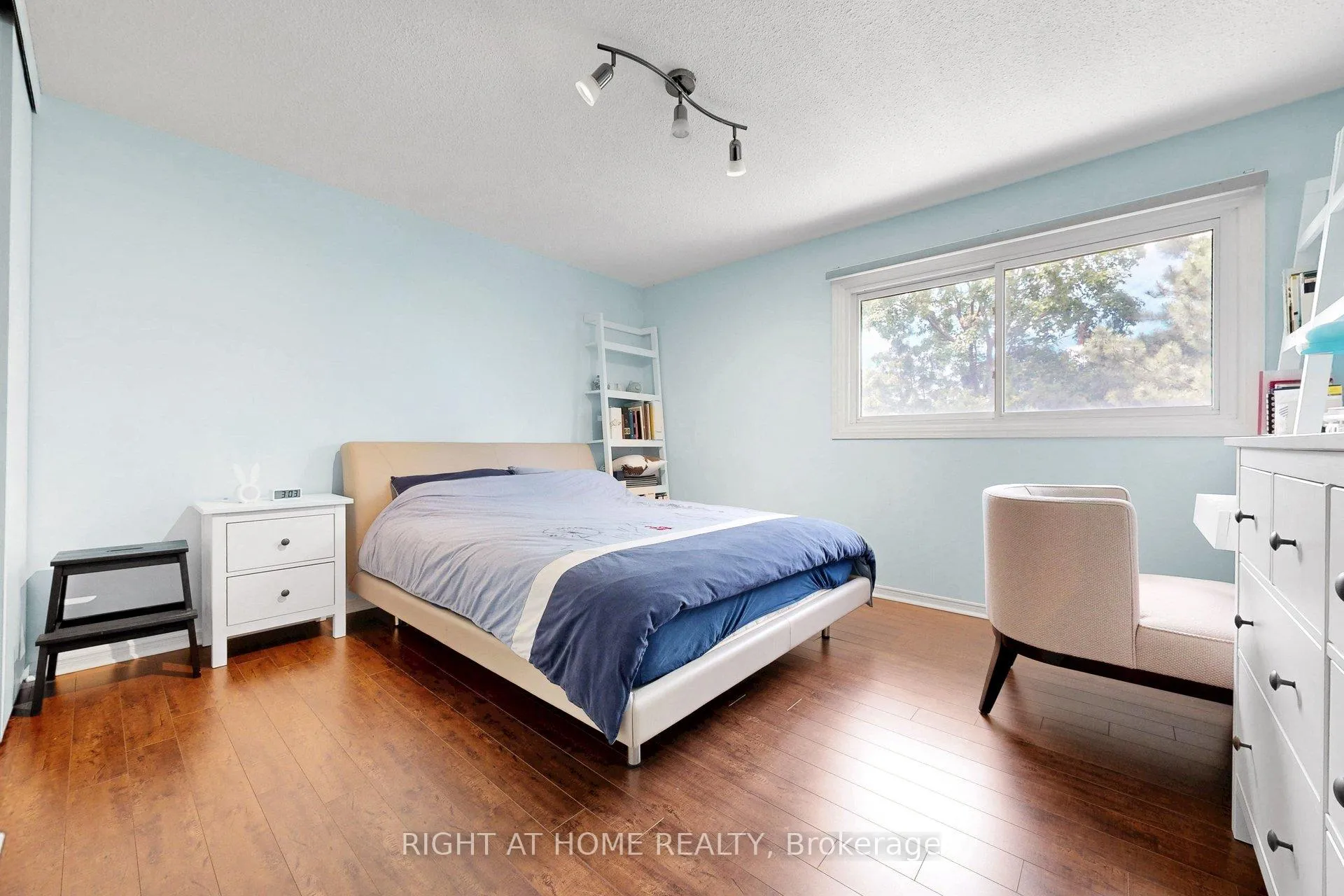 Photo 24 of 62 Kings College Road, Markham, Aileen-Willowbrook — HOMEH