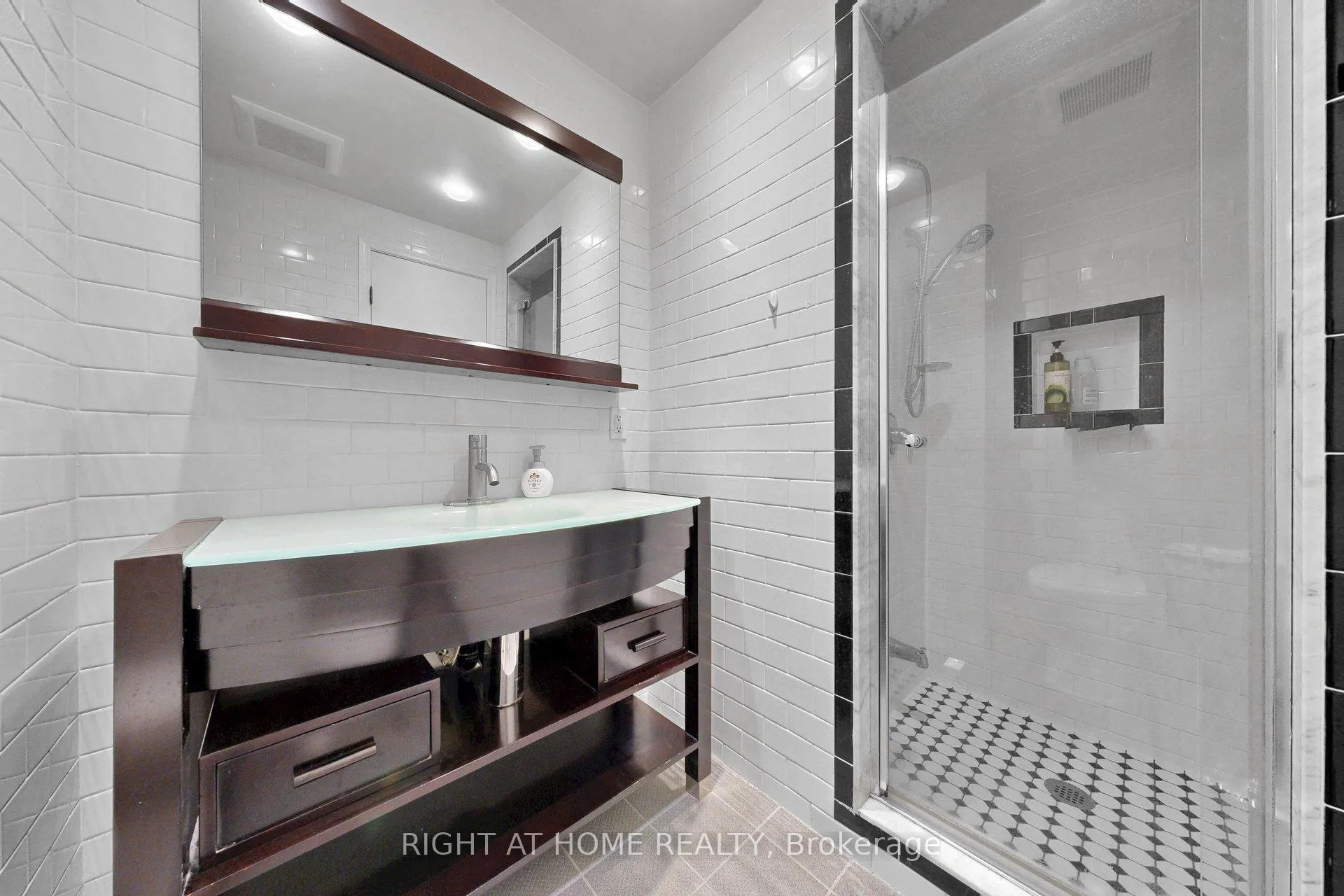 Photo 28 of 62 Kings College Road, Markham, Aileen-Willowbrook — HOMEH